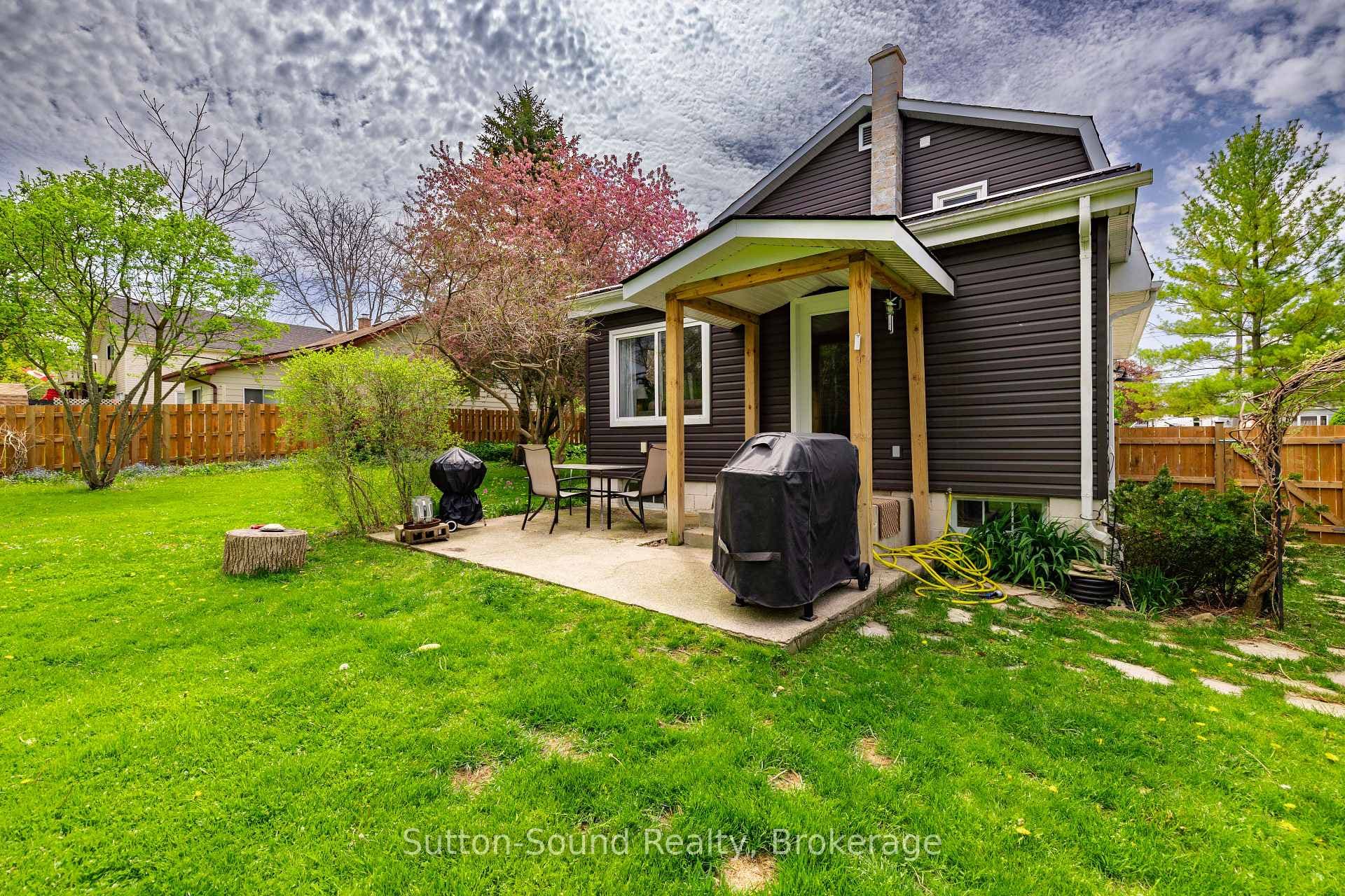 740 6th Street photo 29