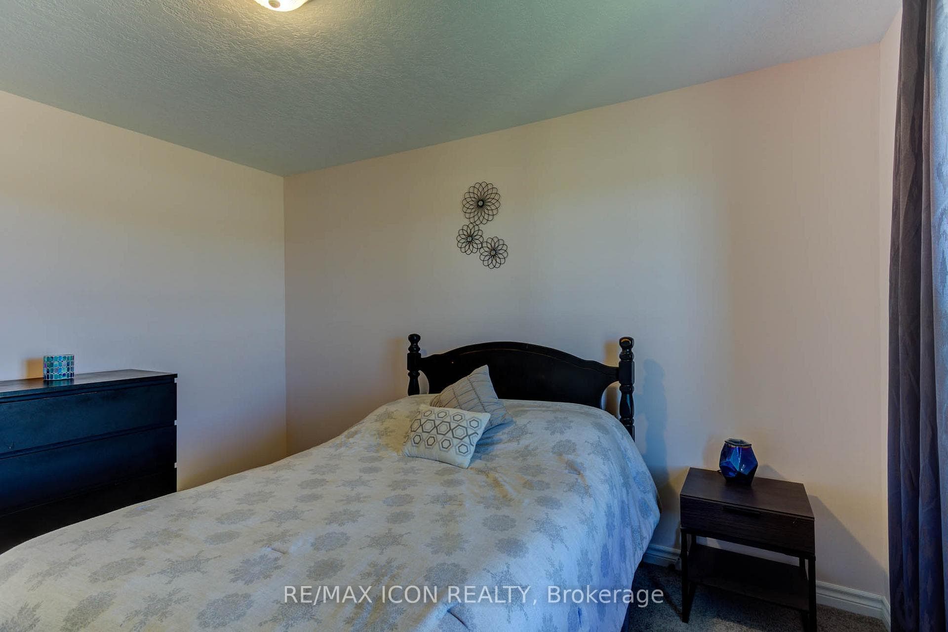 9643 3 Road photo 18