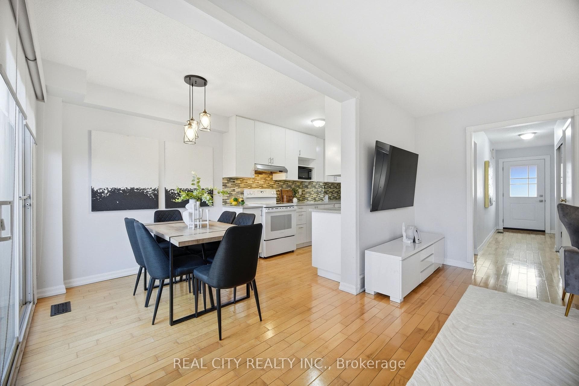 424 Jackson Street photo 18