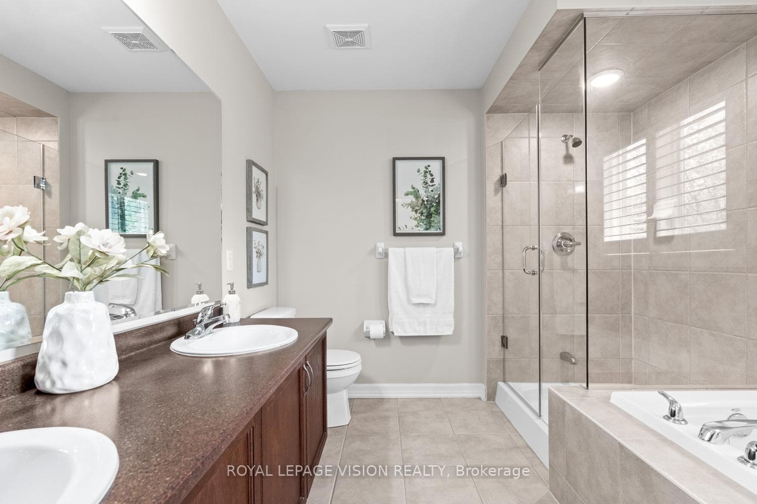 27 Ida Jane Grove photo 18