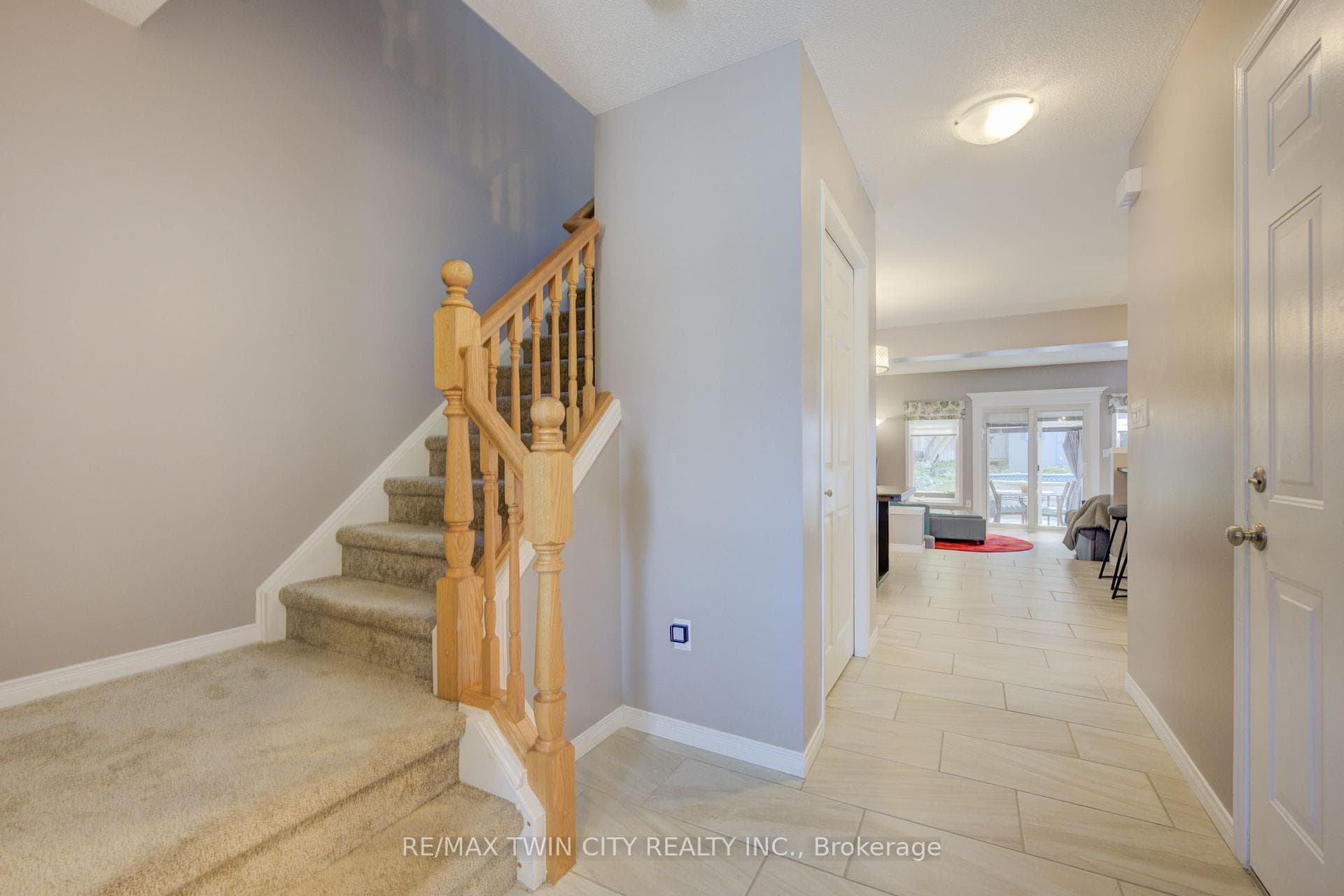 67 Renner Drive photo 5
