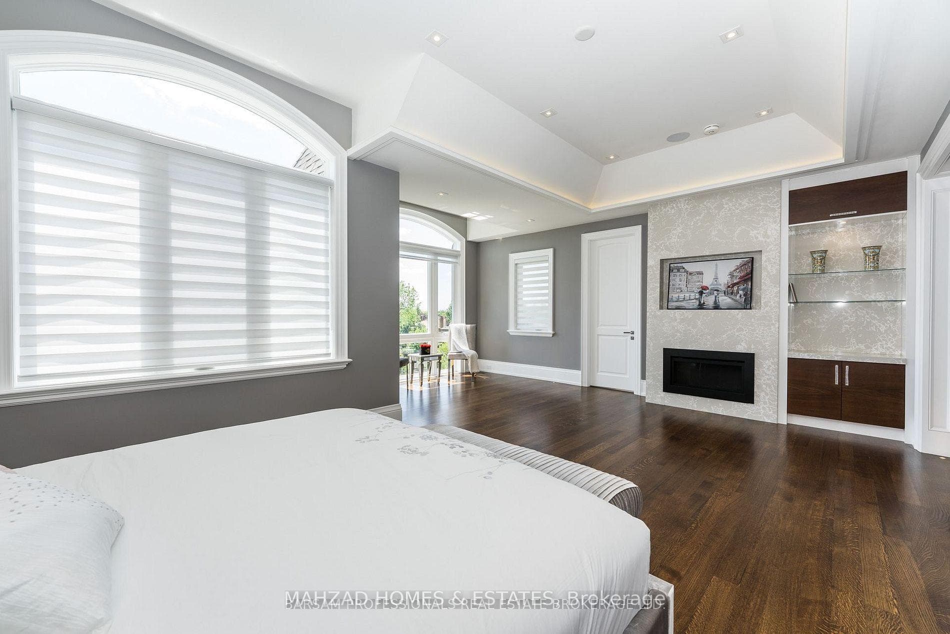 107 Yonghurst Road photo 30