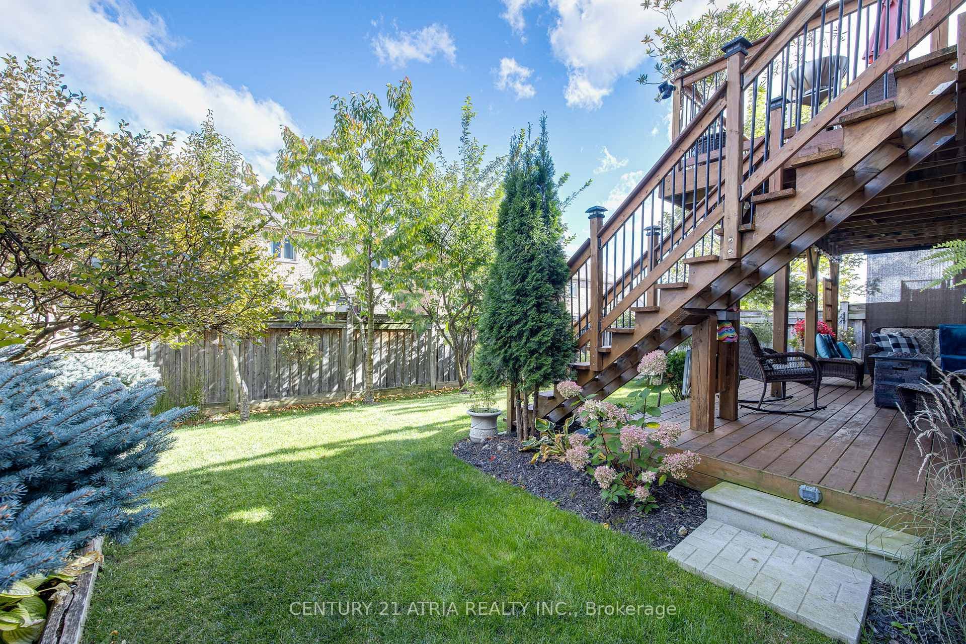137 Usherwood Street photo 35