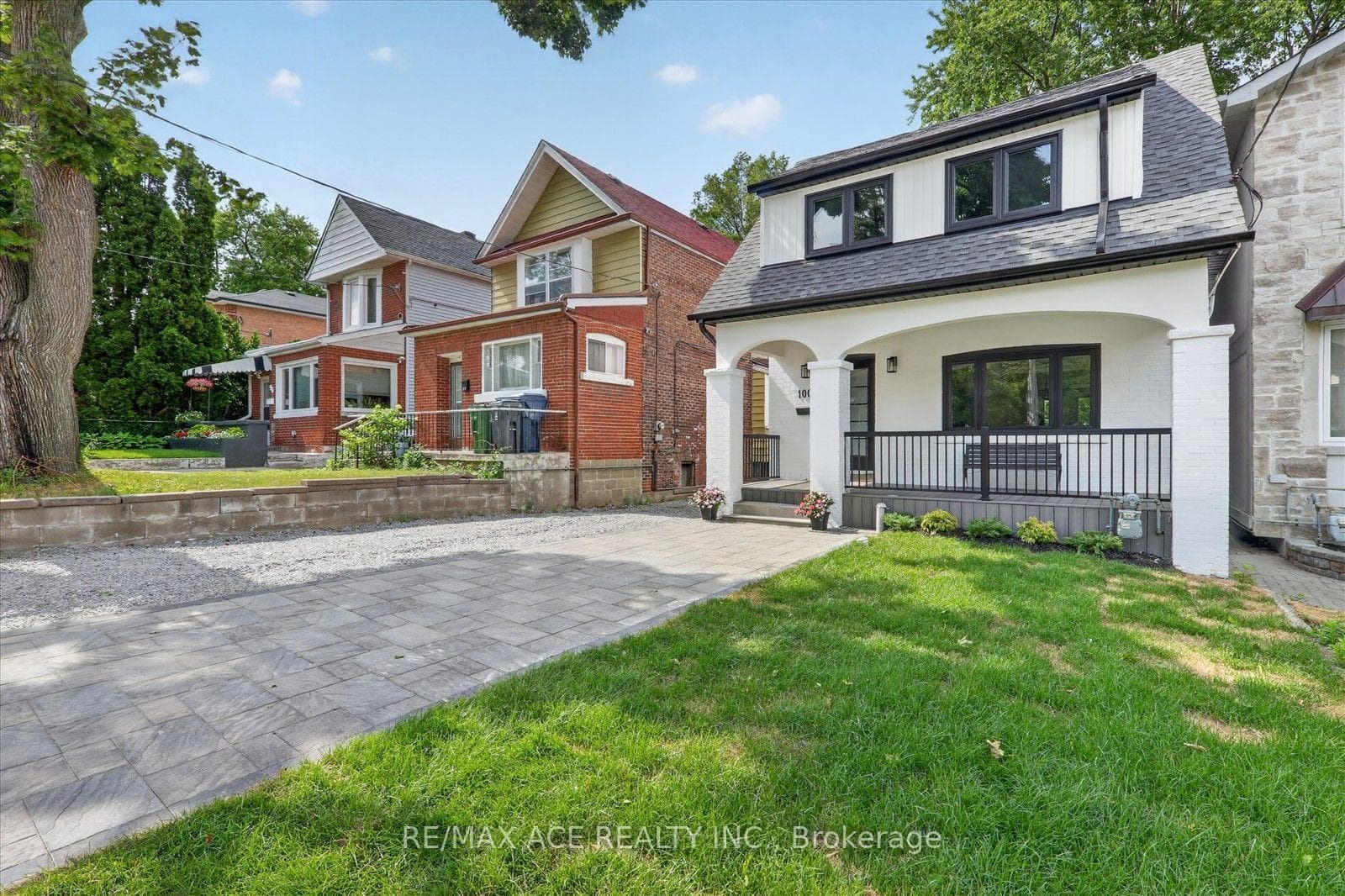 100 Dunkirk Road photo 3