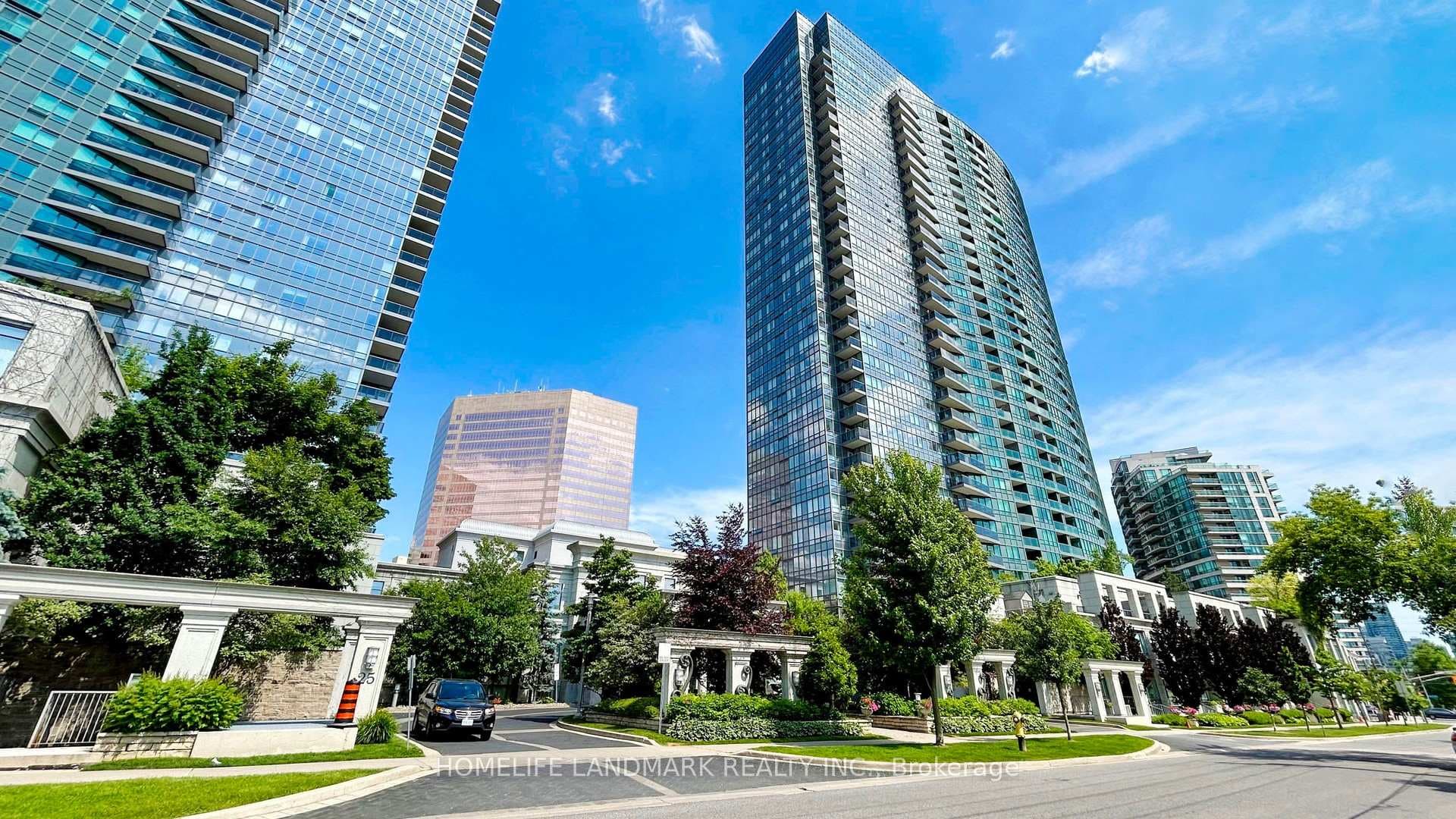 15 Greenview Avenue Unit 1011 photo 1