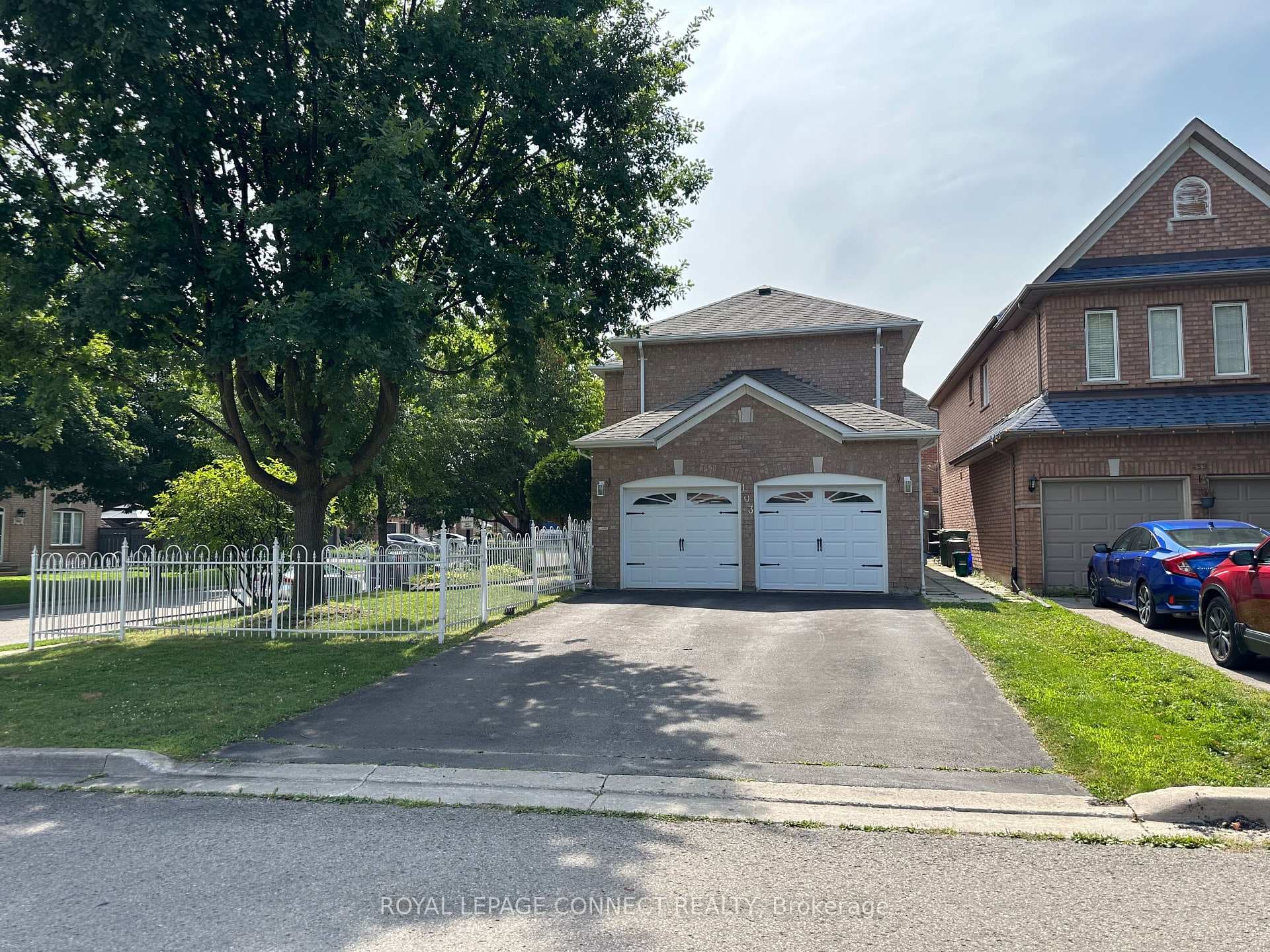 103 Fadine Road photo 2