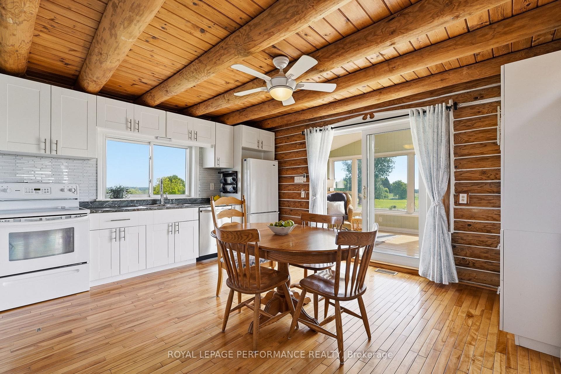 3012 Birchgrove Road photo 6