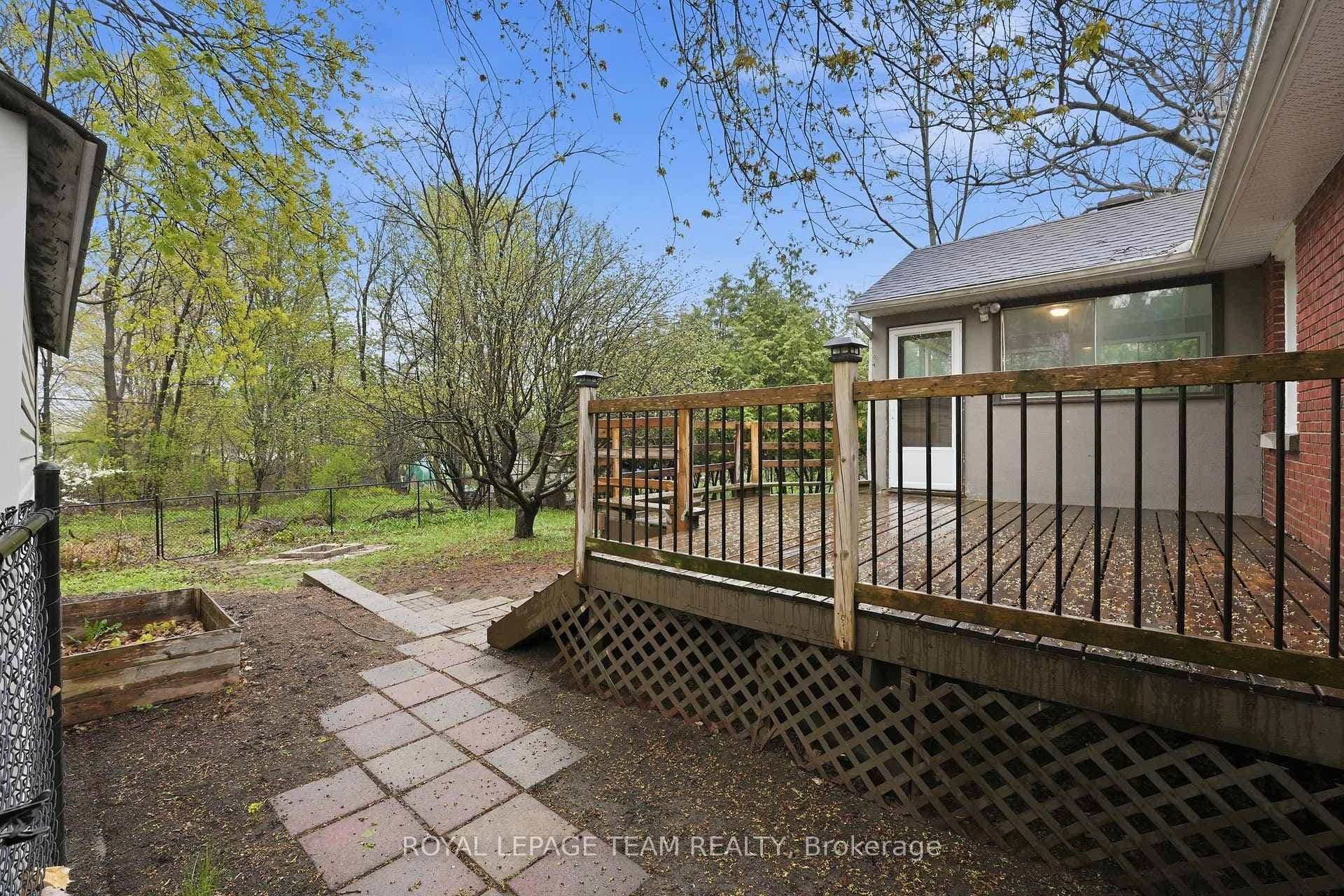 49 Crownhill Street photo 33