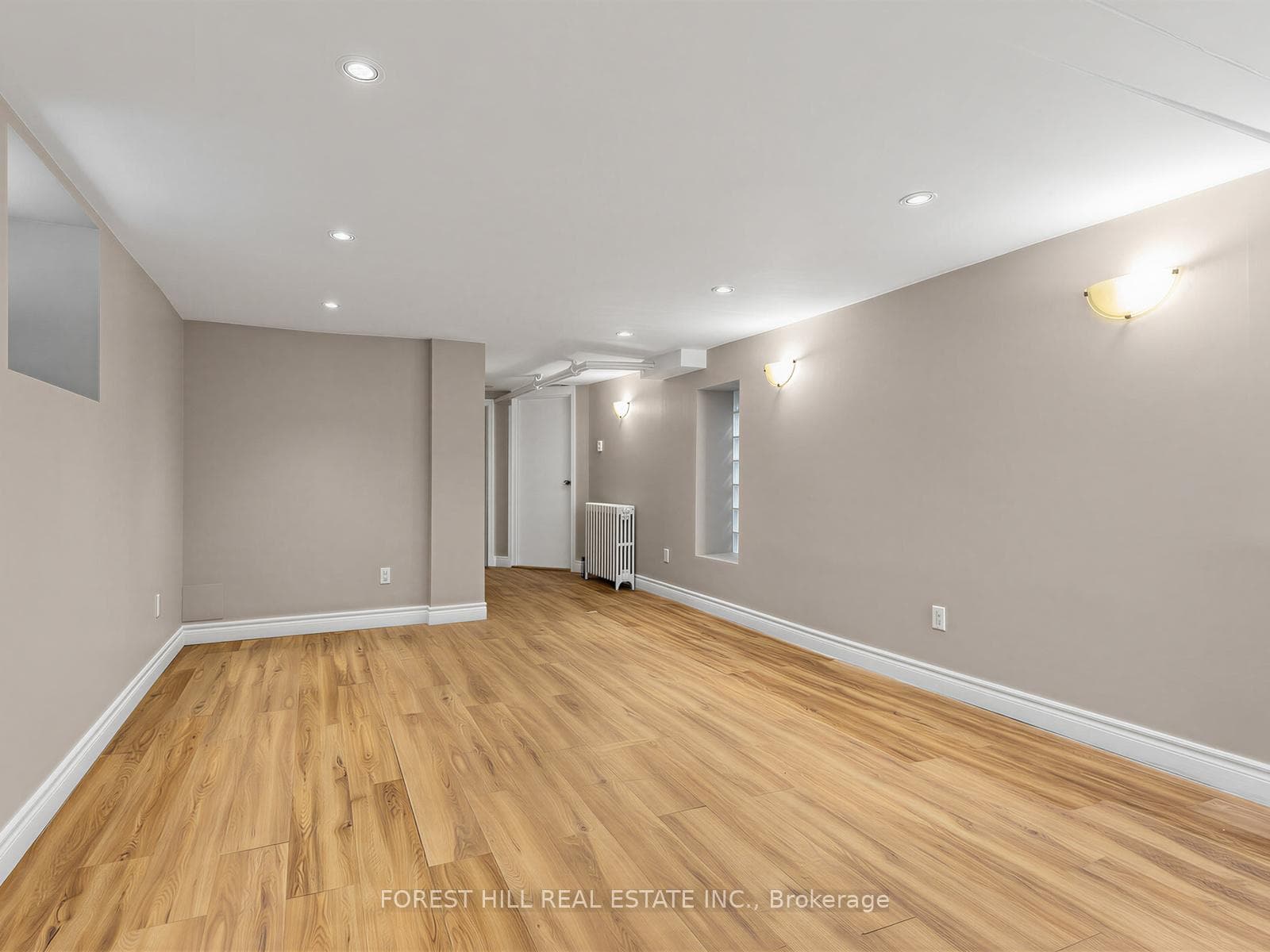 12 Salem Avenue Unit Lower photo 8
