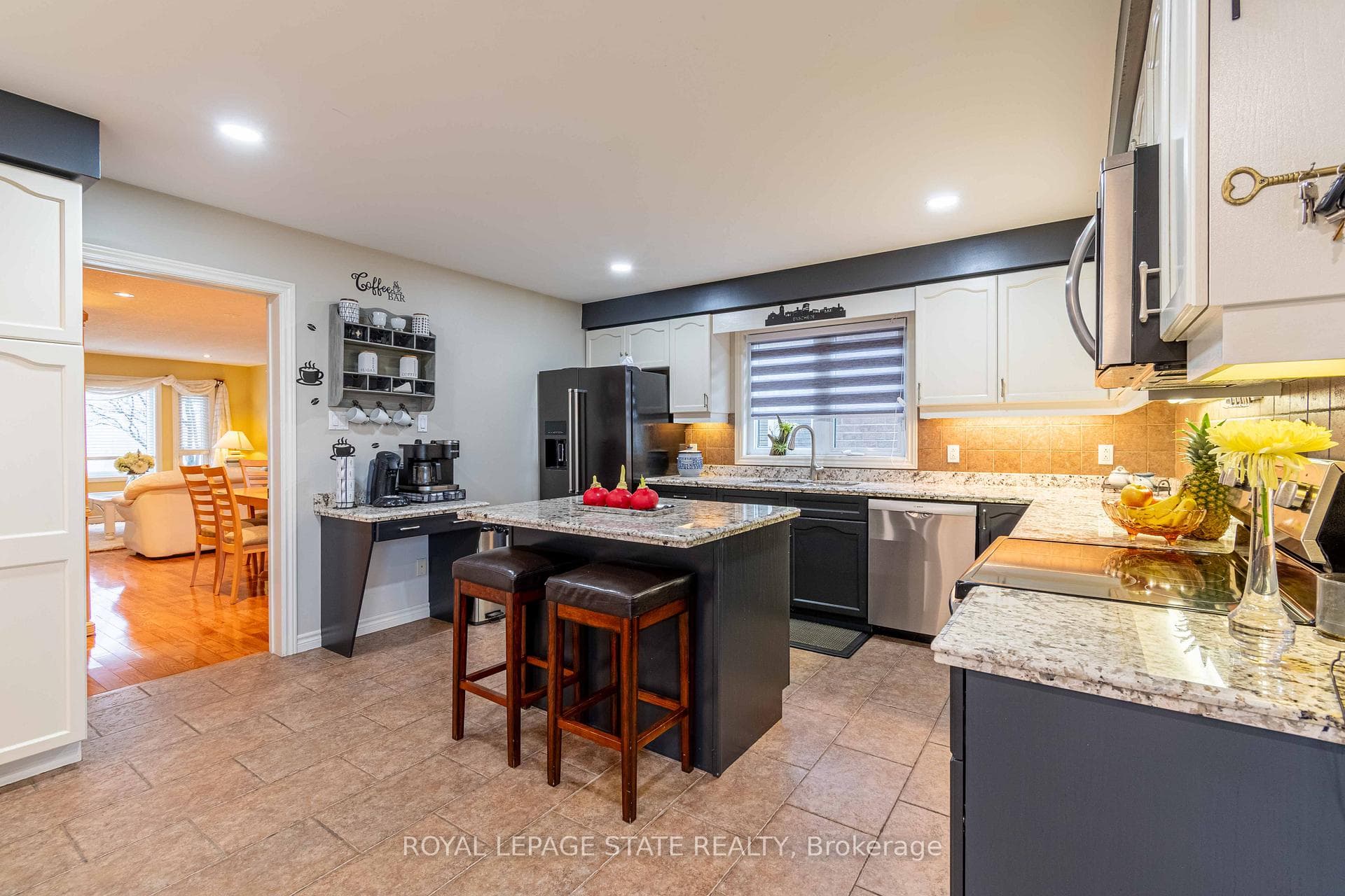 46 Hawkswood Trail photo 13