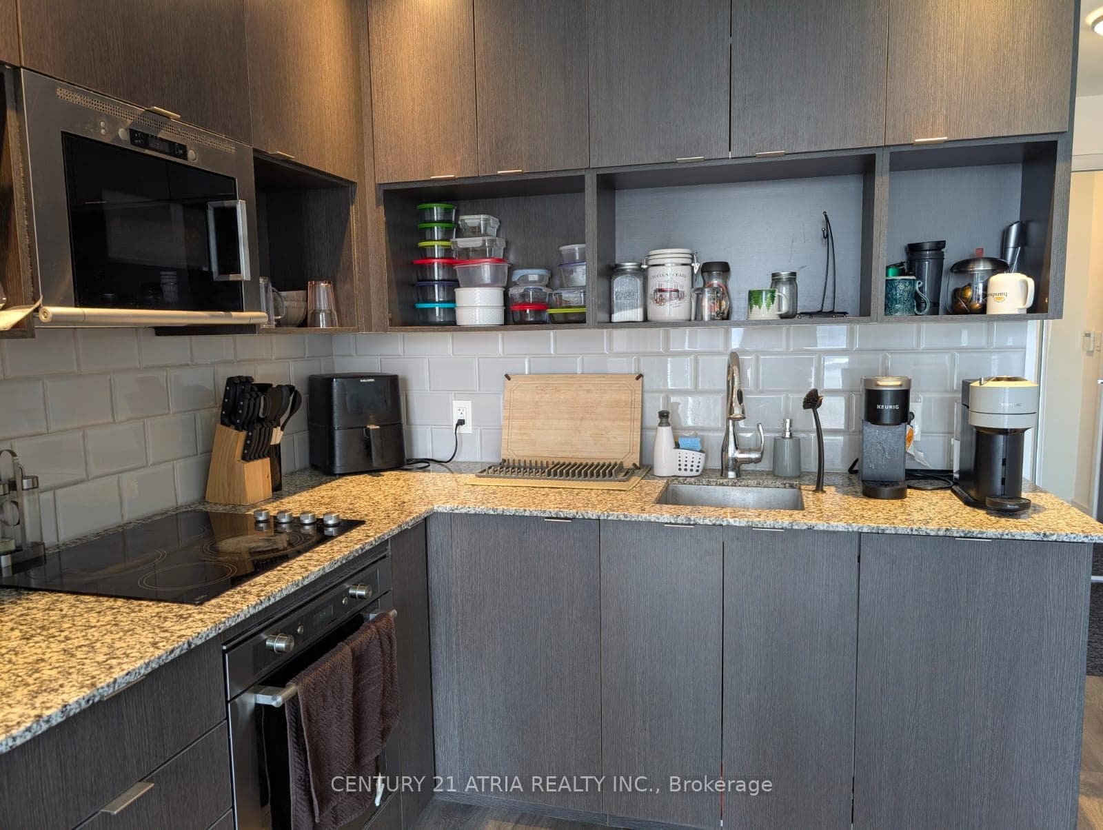 89 McGill Street Unit 3002 photo 5