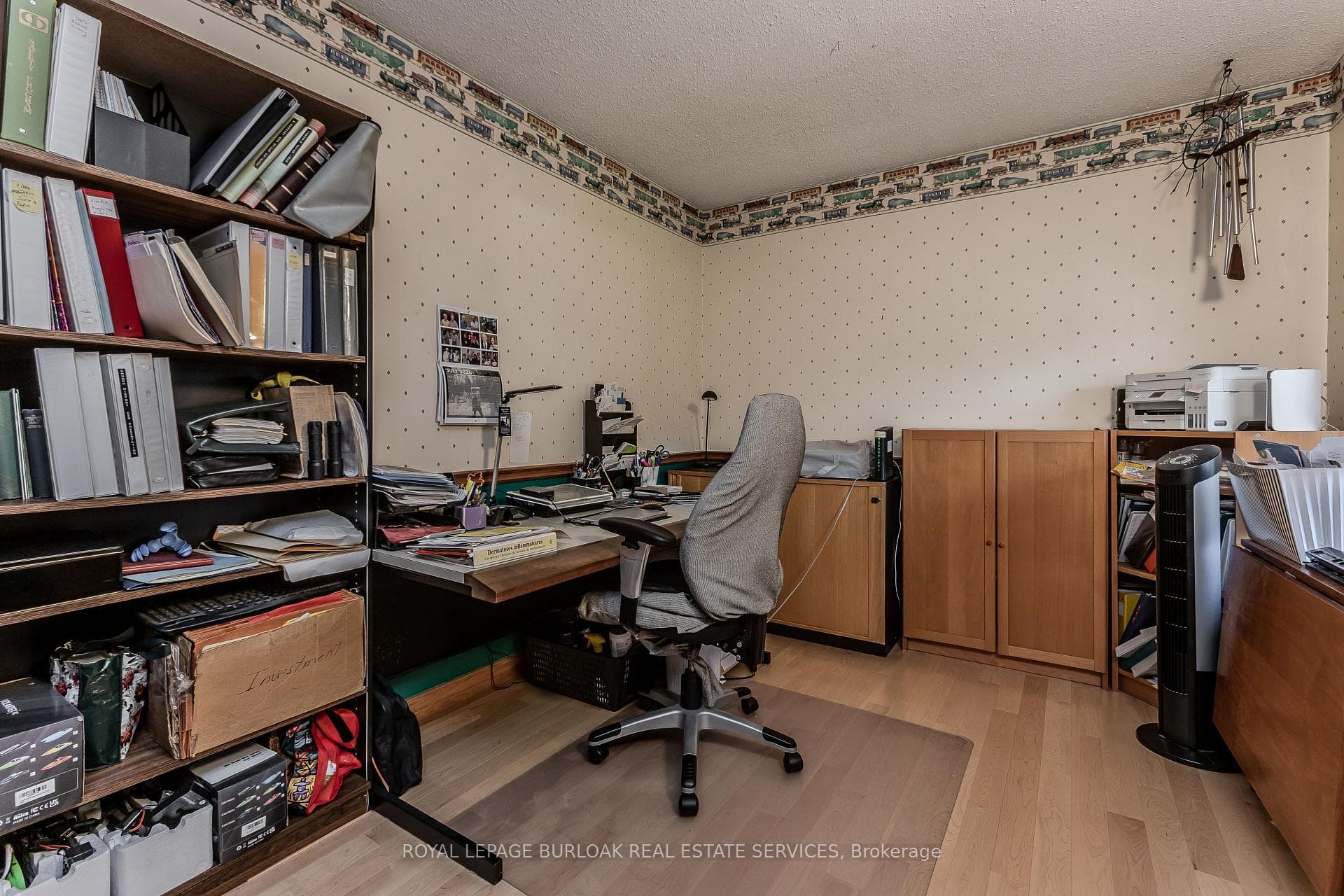 569 Locust Street photo 19