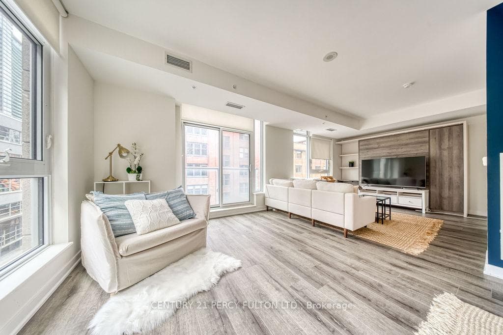 30 Nelson Street Unit 323 photo 17