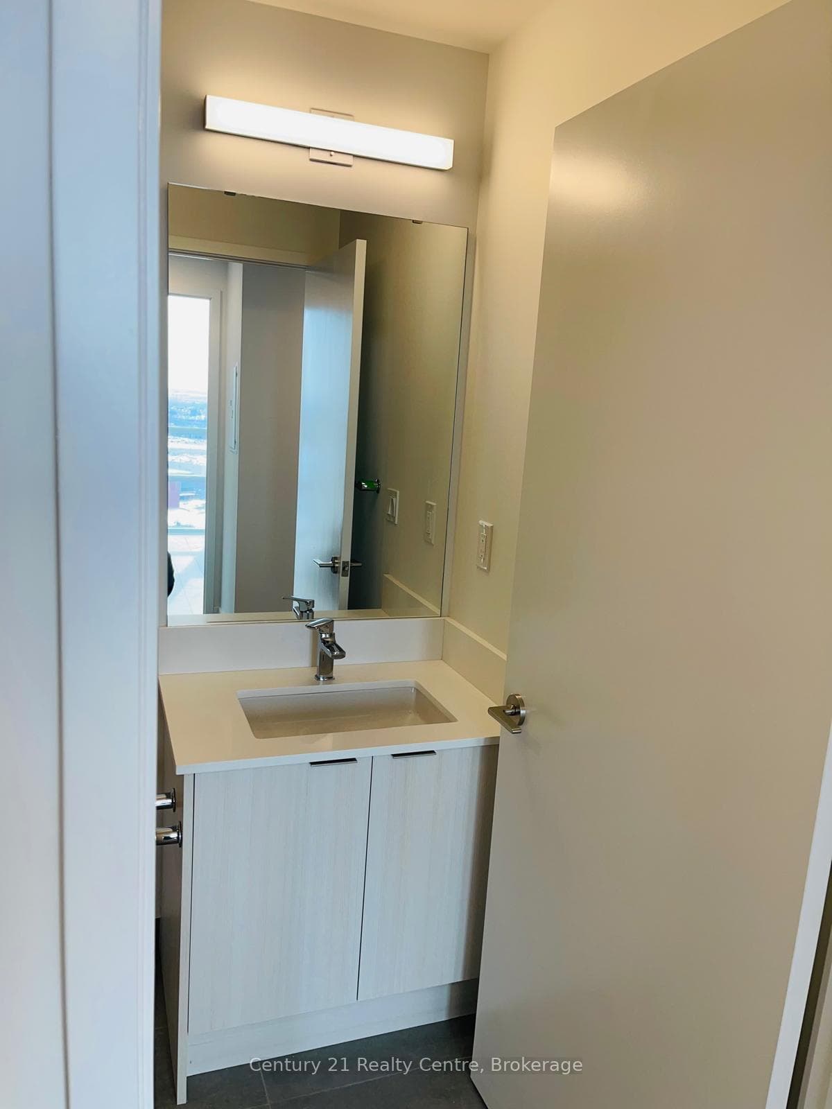 225 Malta Avenue Unit 1806 photo 9