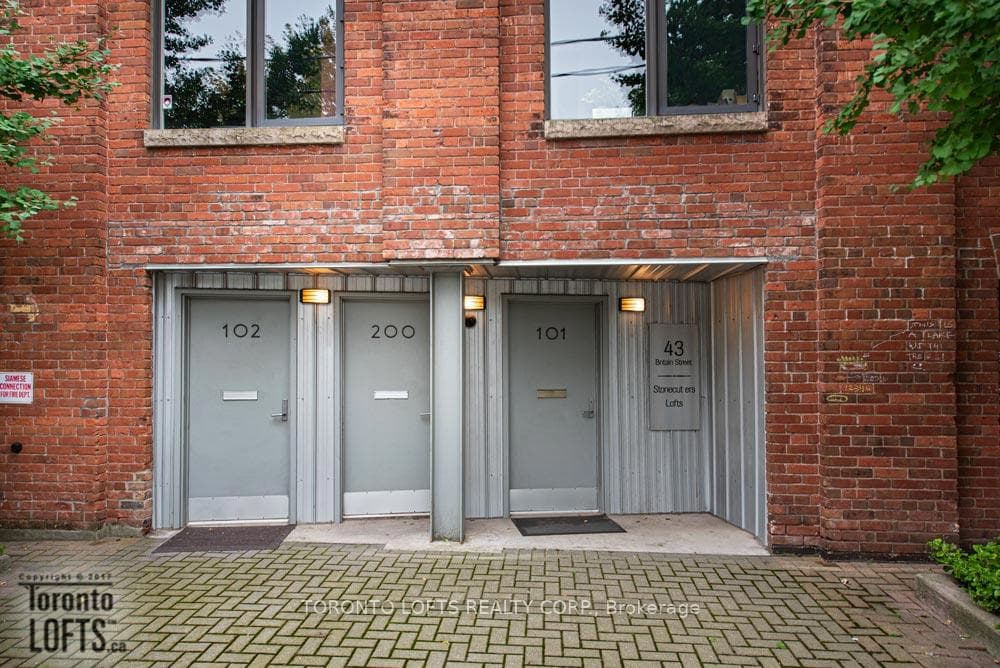 43 Britain Street Unit 102 photo 30