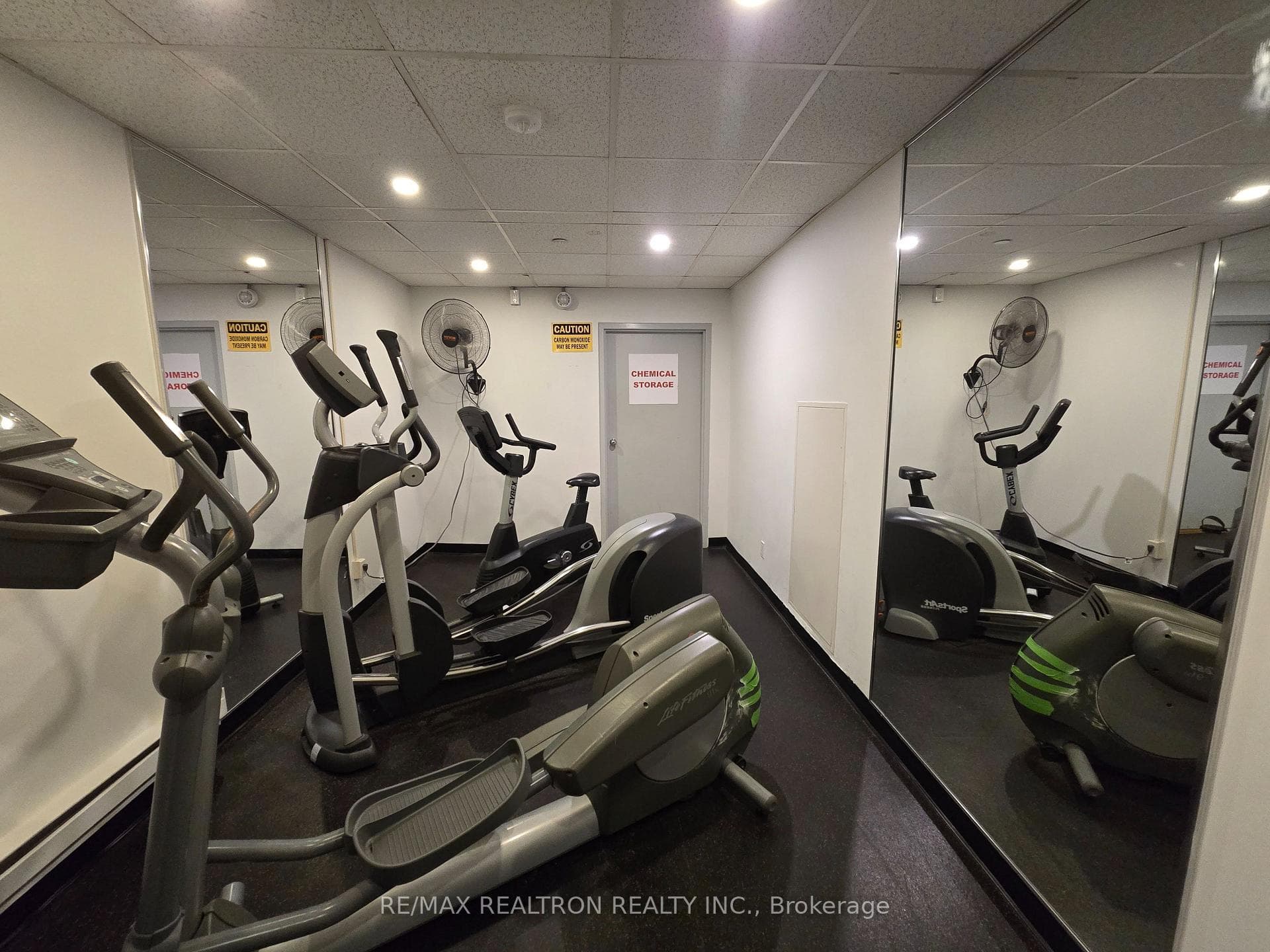 5785 Yonge Street Unit 403 photo 28