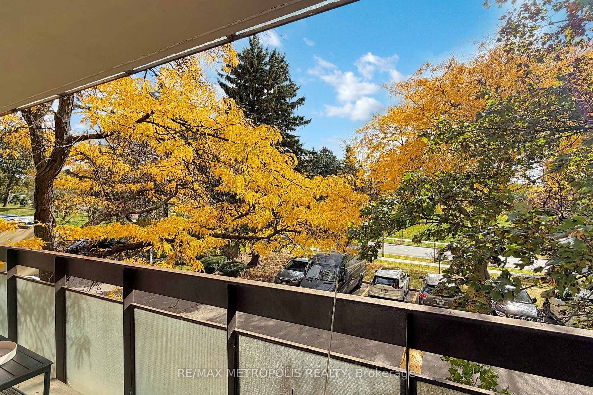 260 Seneca Hill Drive Unit 206 photo 37