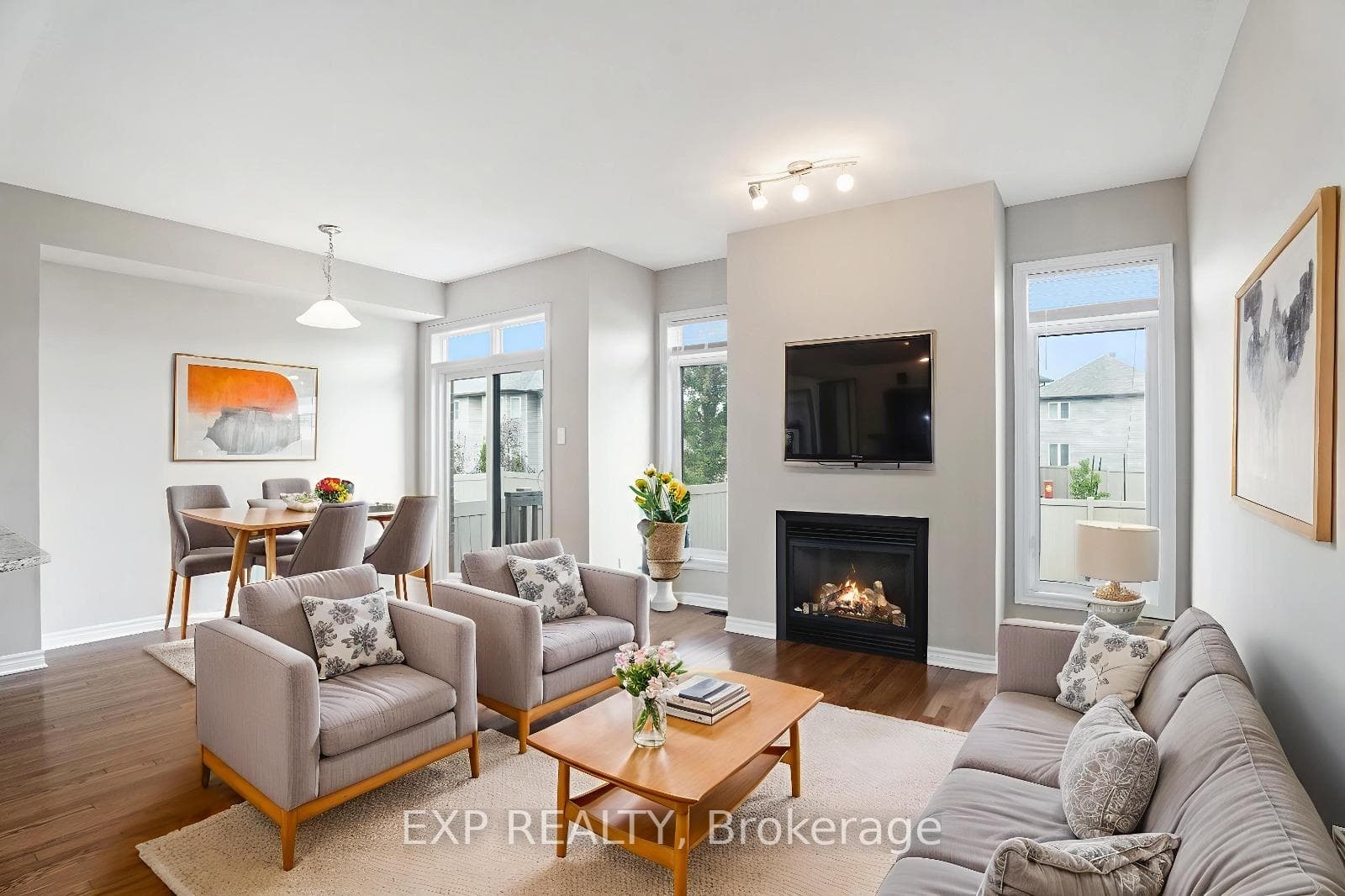 349 Ardmore Street photo 4