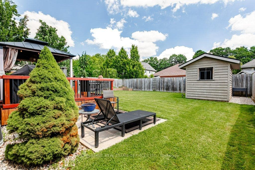 560 Lakeview Drive photo 45