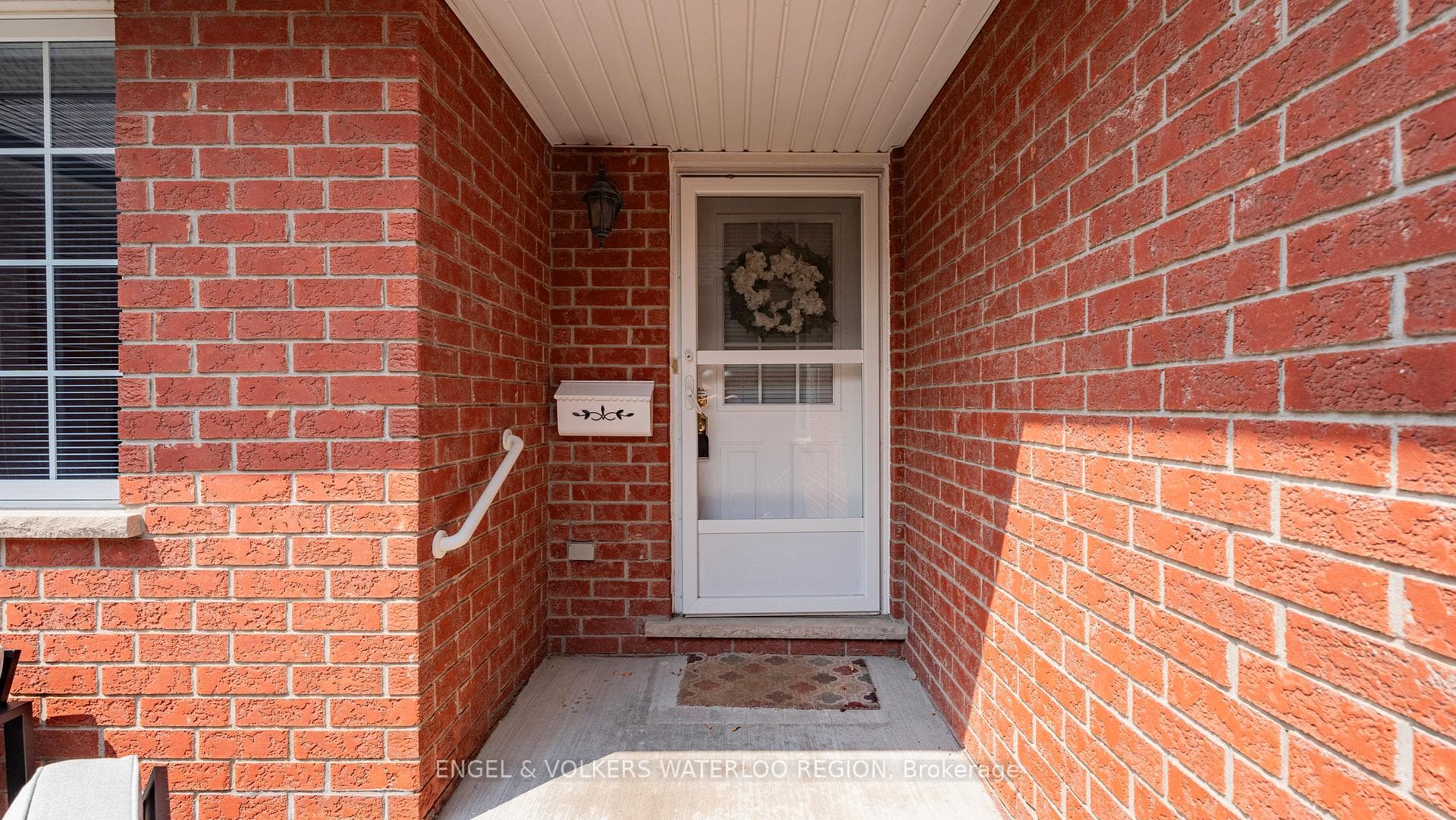 10 Isherwood Avenue Unit 19 photo 8