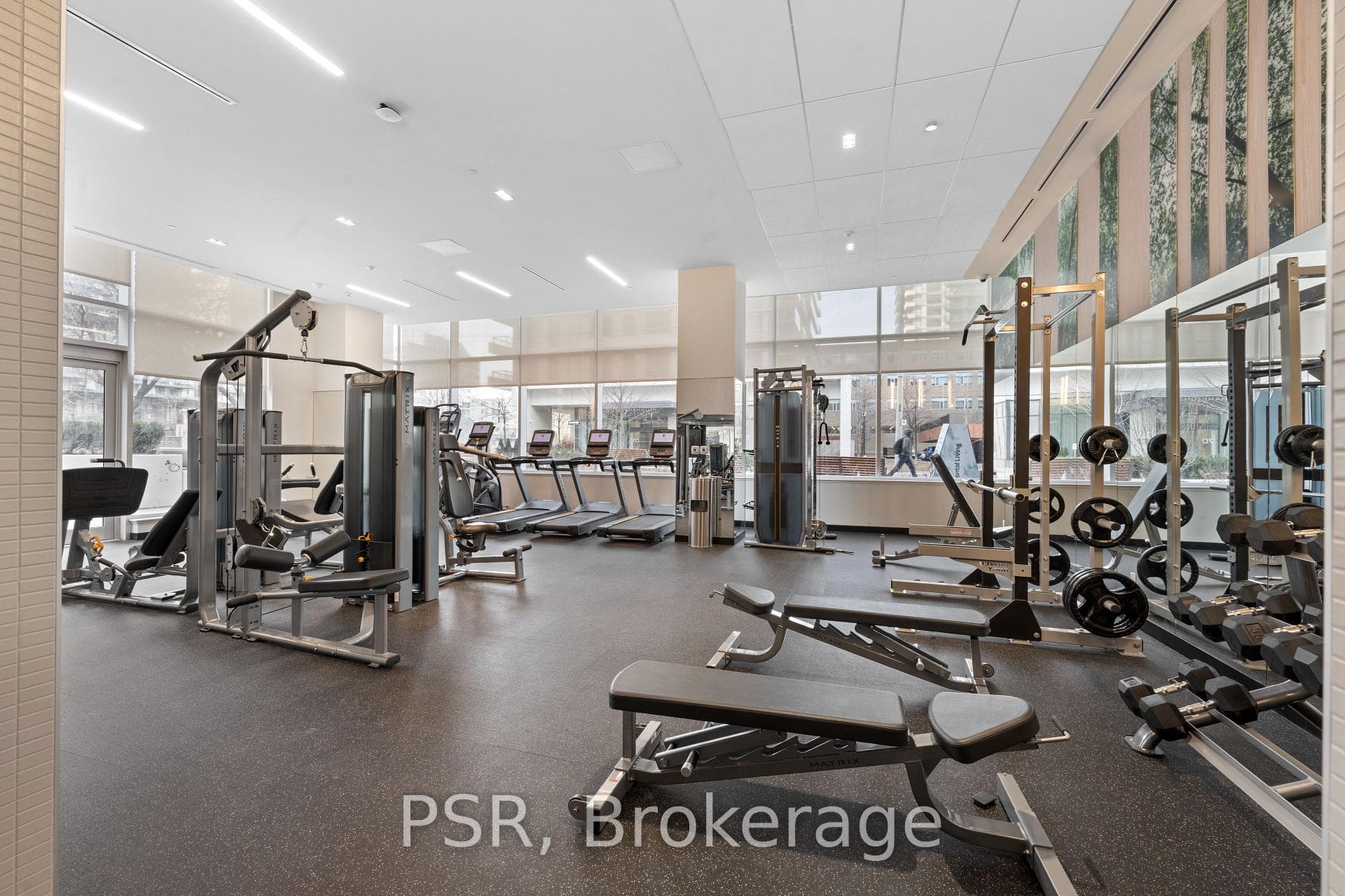 101 Roehampton Avenue Unit 3311 photo 9