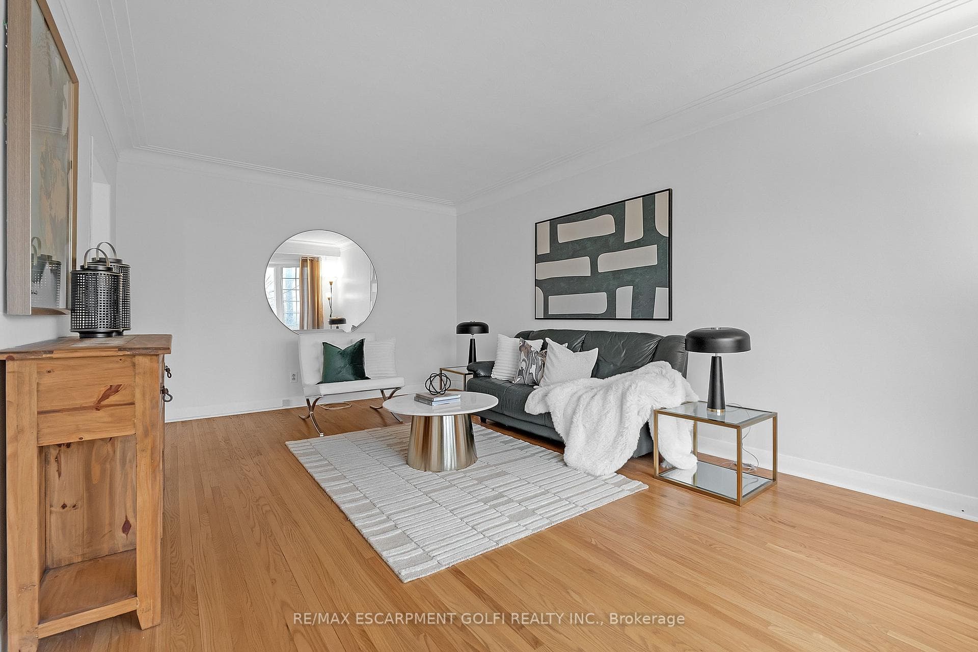 196 Tuxedo Avenue photo 6