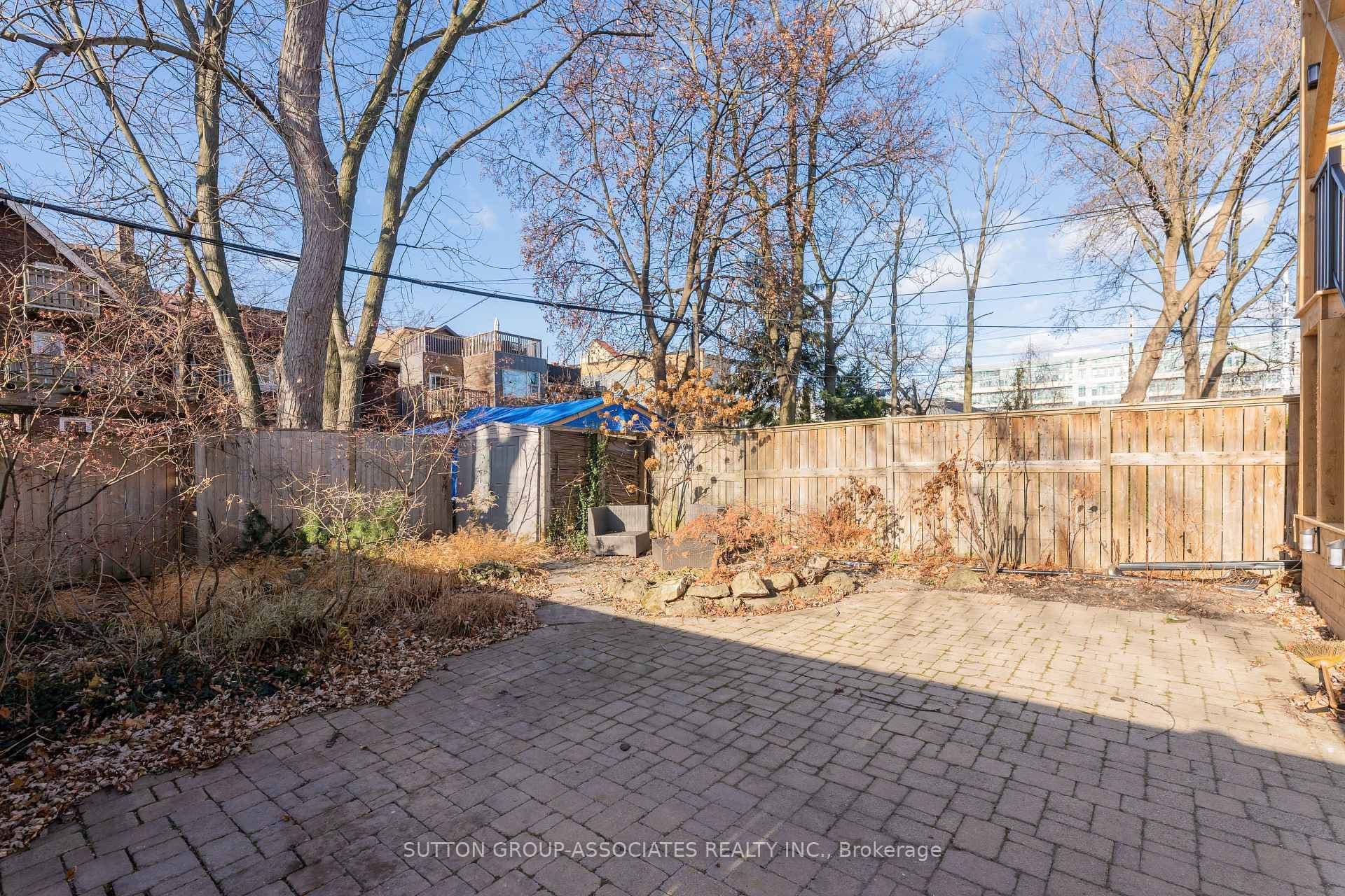 672 Huron Street Unit Main photo 34
