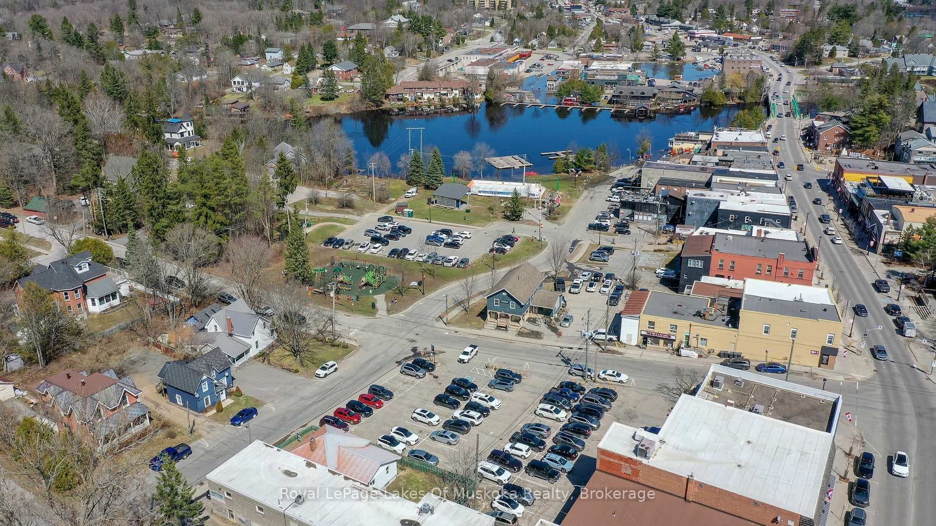 9 Caroline Street photo 24
