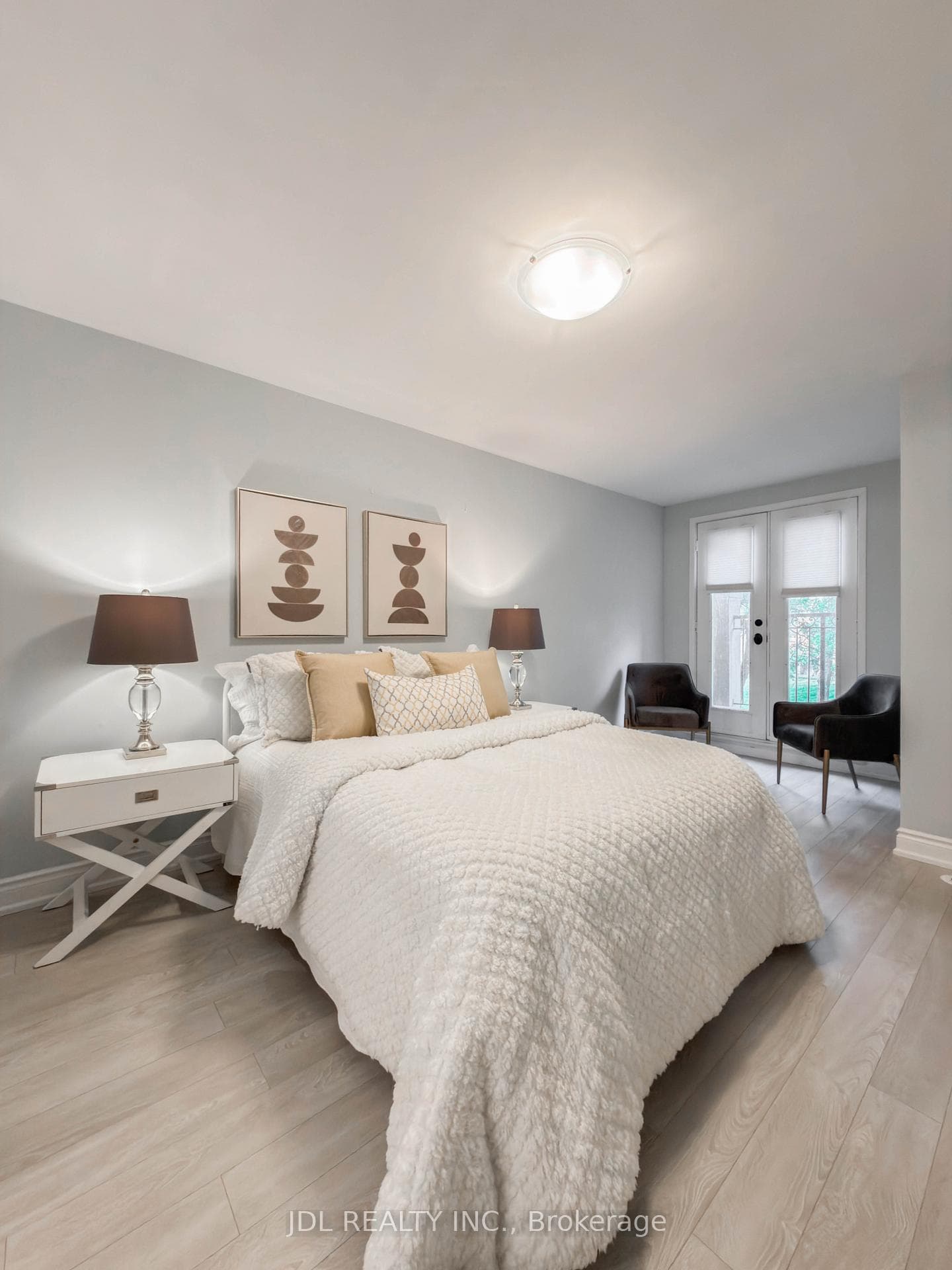 108 Finch Avenue Unit C17 photo 25