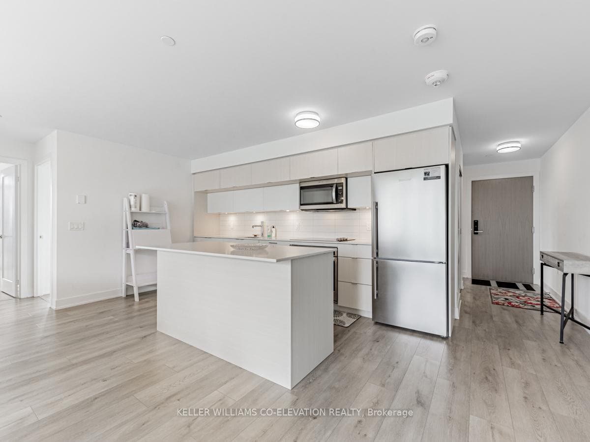 575 Bloor Street Unit 502 photo 1
