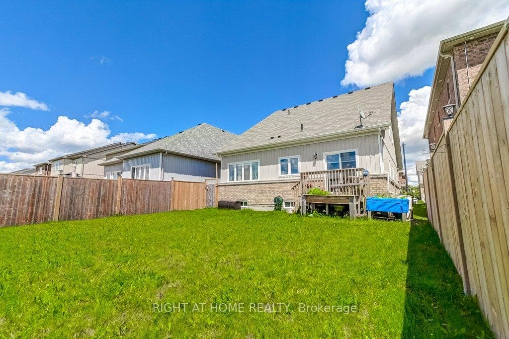 16 Jenkins Street photo 37