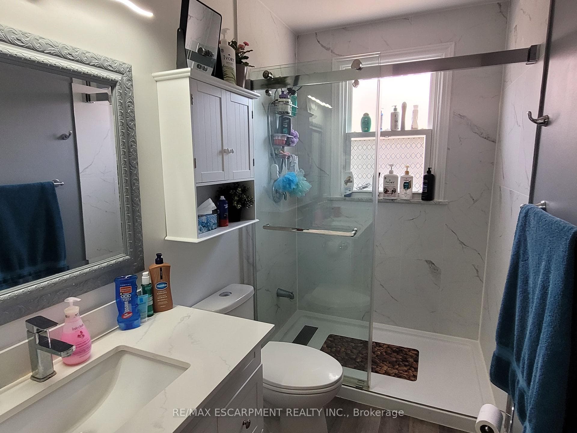 239 WEST 18TH Street photo 18