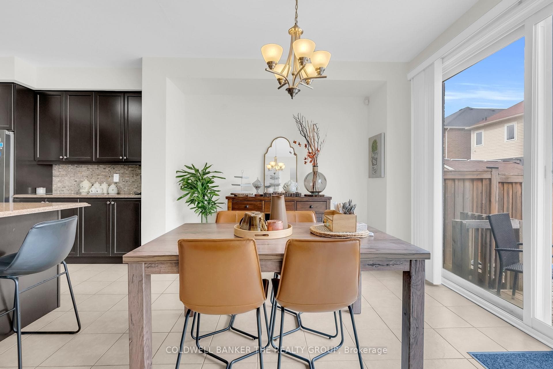 13 Enford Crescent photo 18