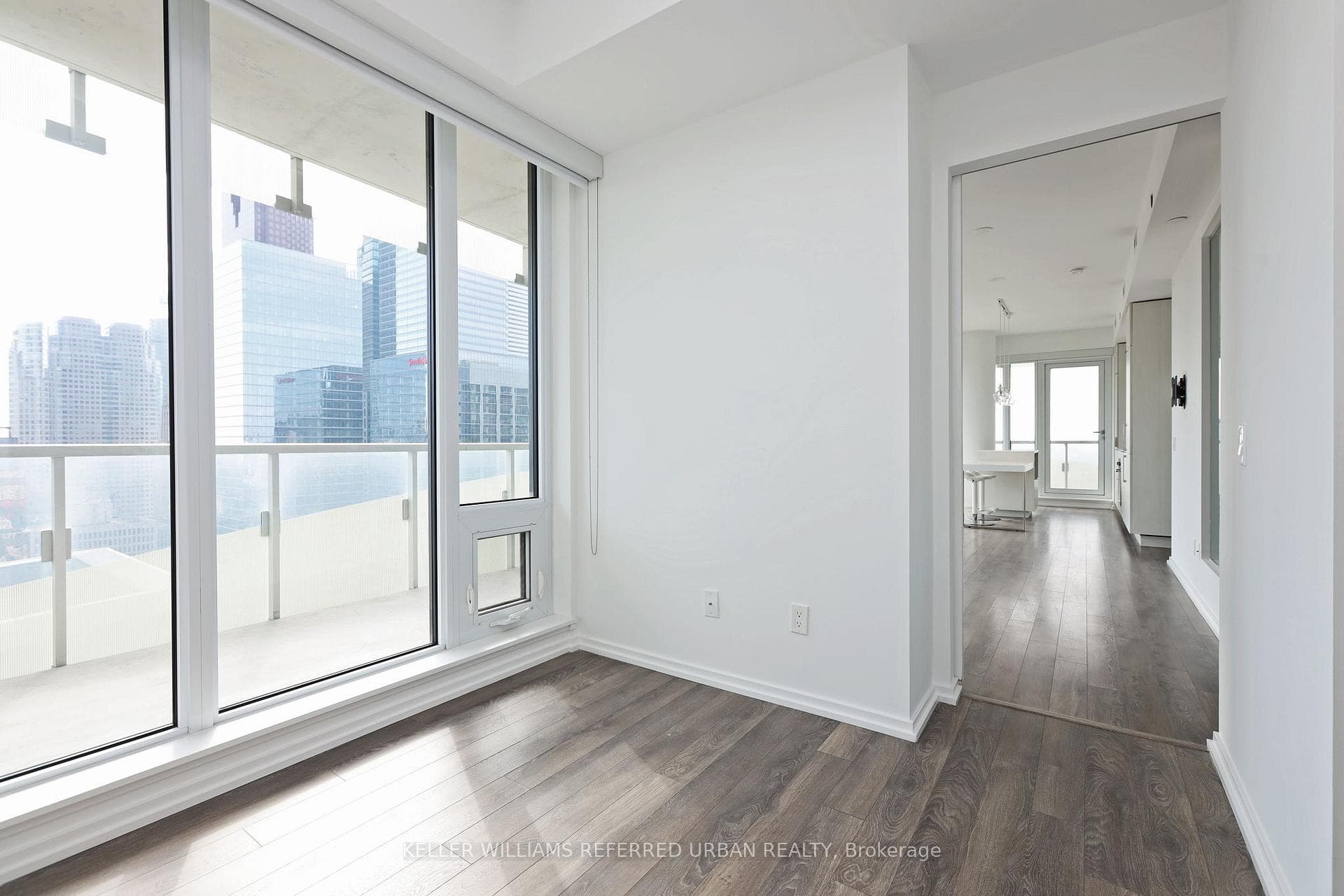 197 Yonge Street Unit 3009 photo 14