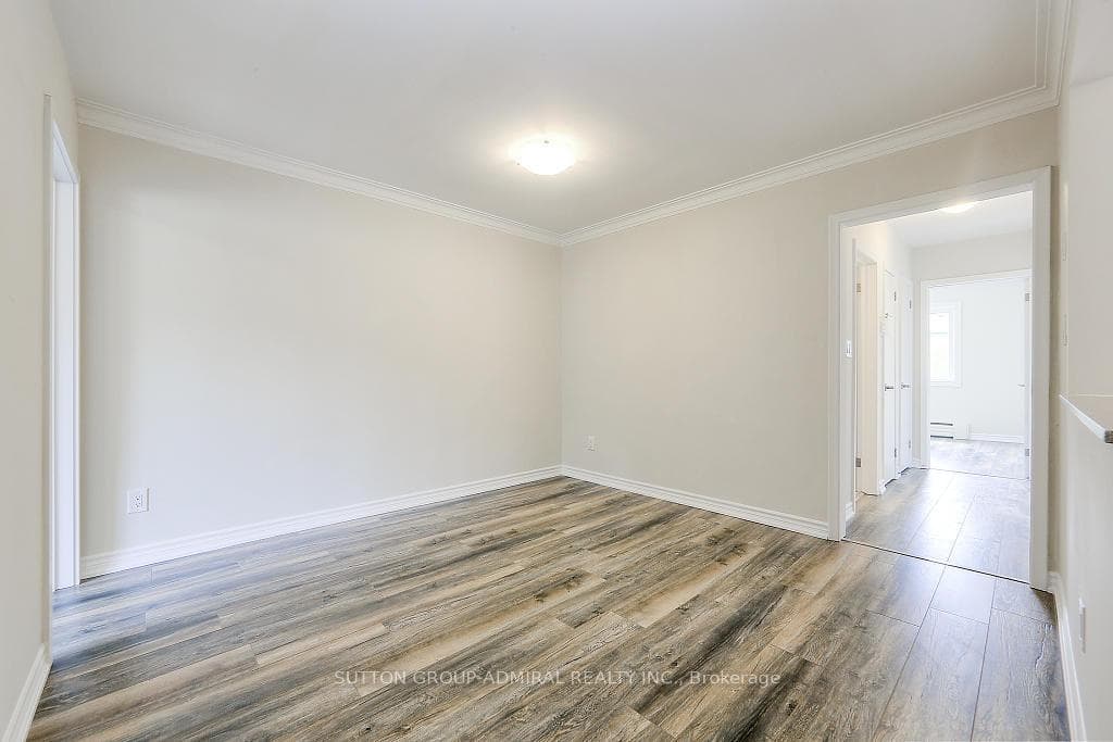 28 Garthdale Court Unit Unit 2 photo 4