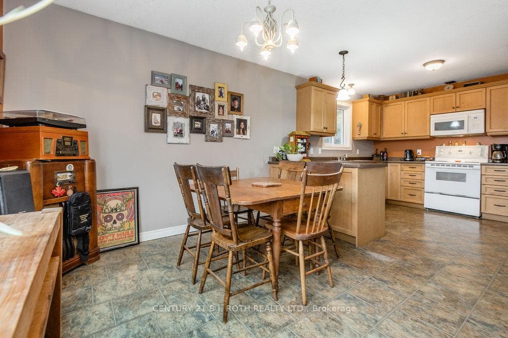 3400 Reservoir Road photo 16
