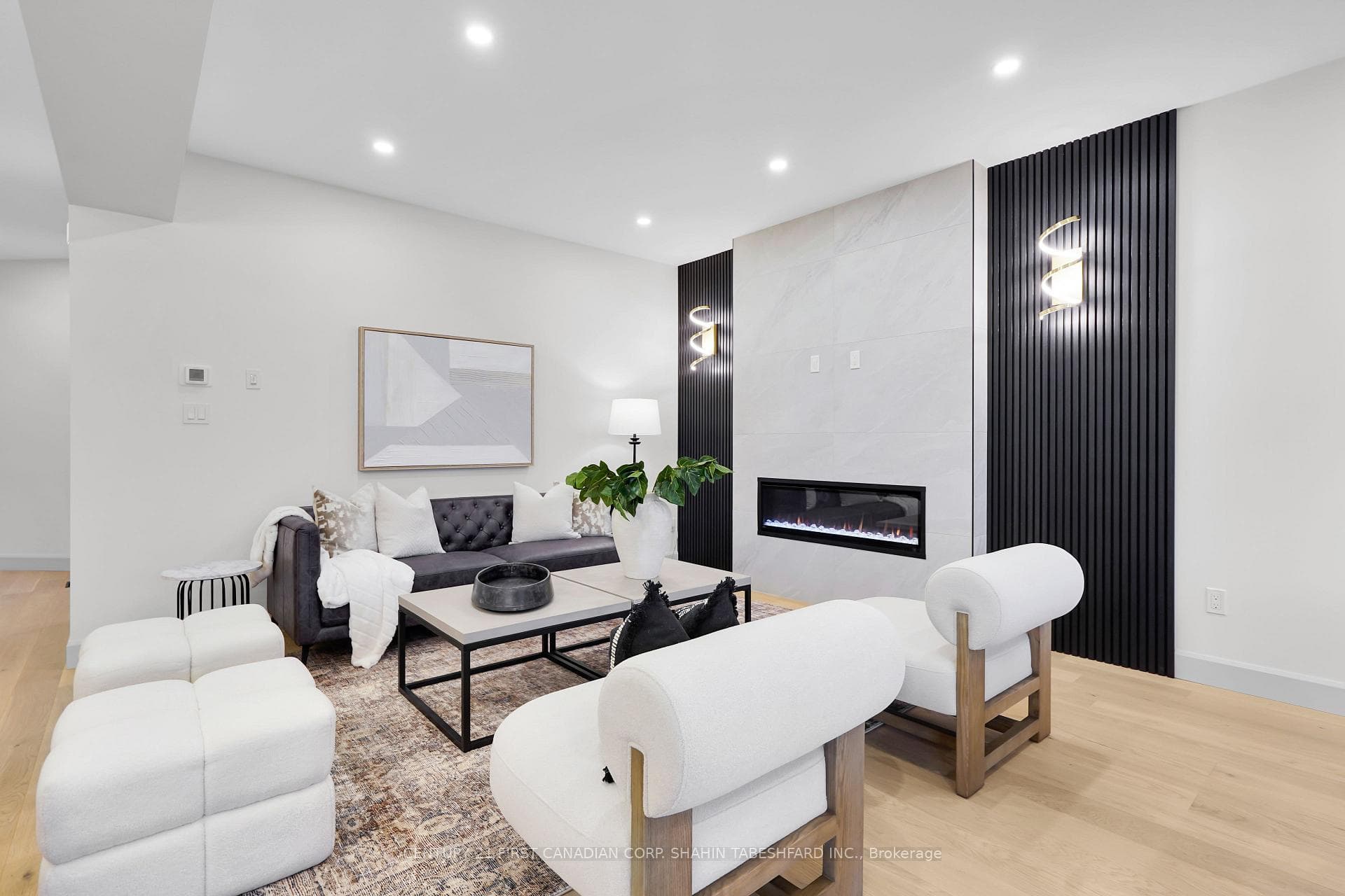 3762 Somerston Crescent photo 22
