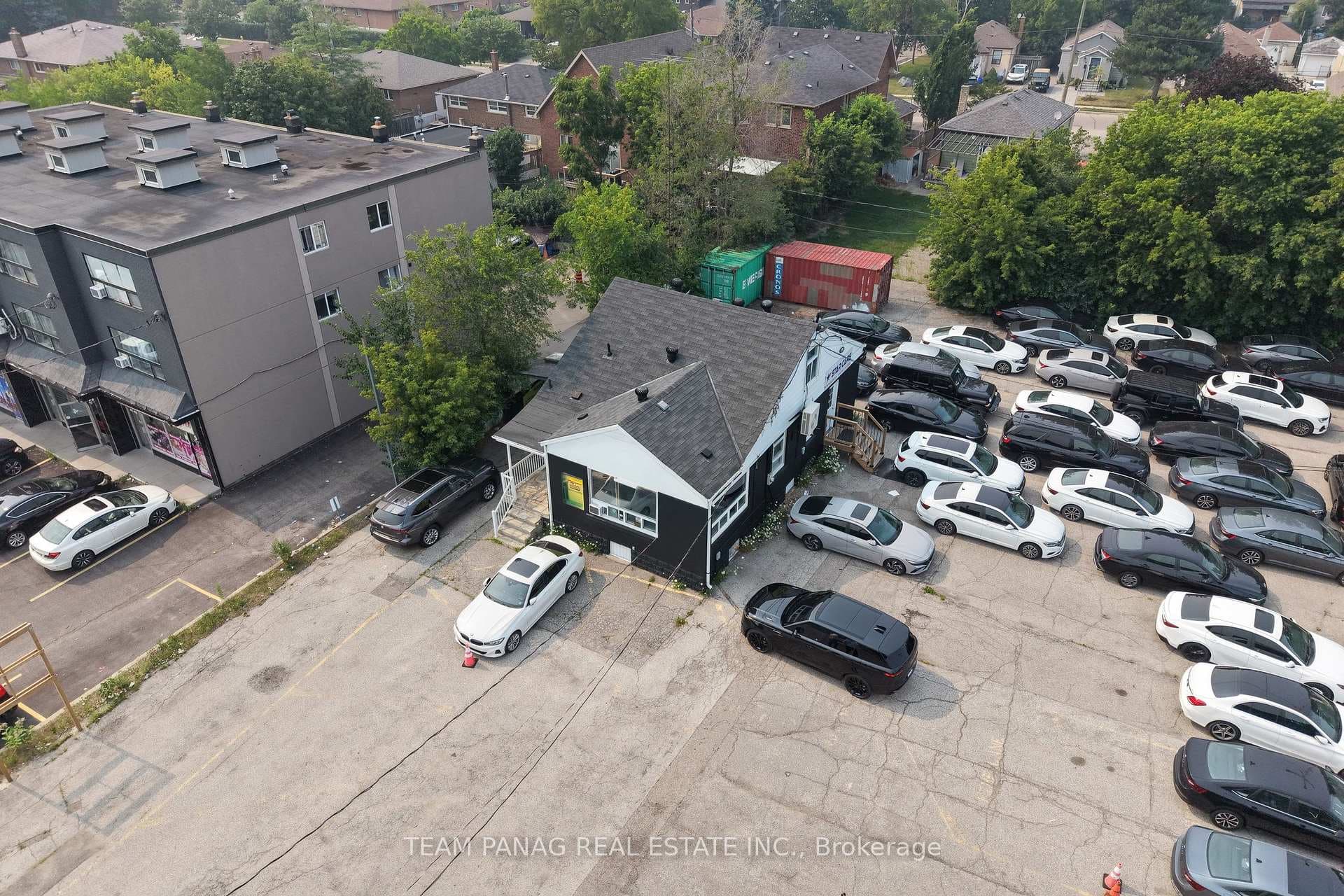 5298 Highway 7 Road Unit A photo 10