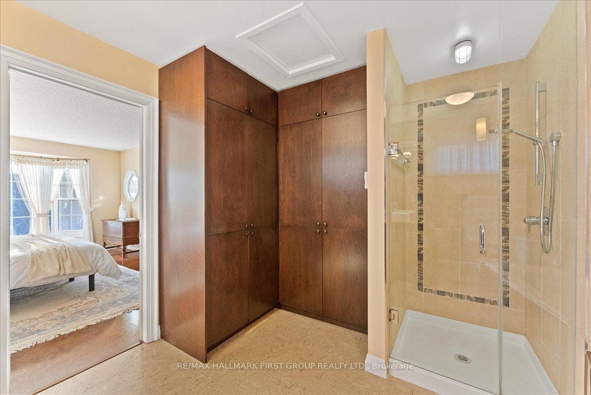 942 Glenanna Road photo 32