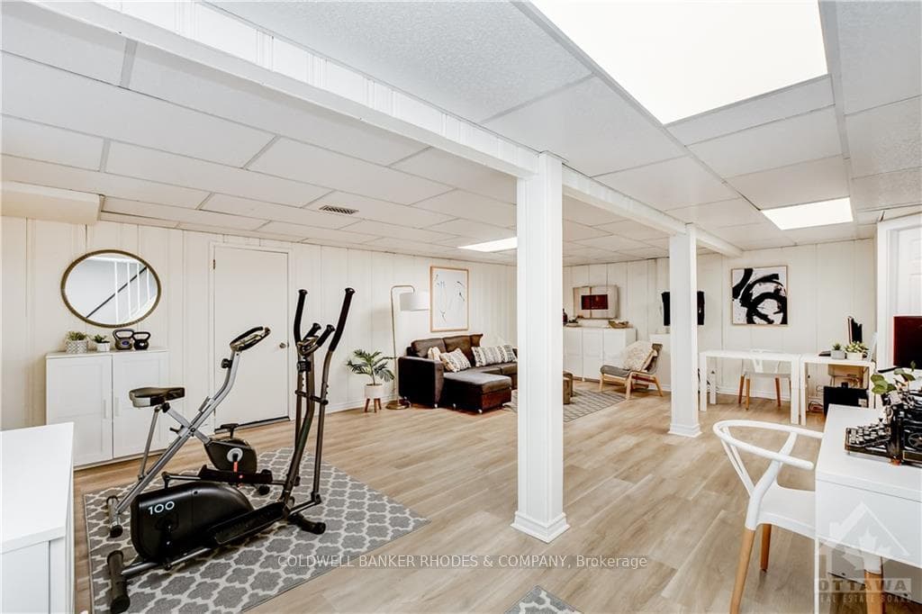 2160 MONTEITH Street photo 20