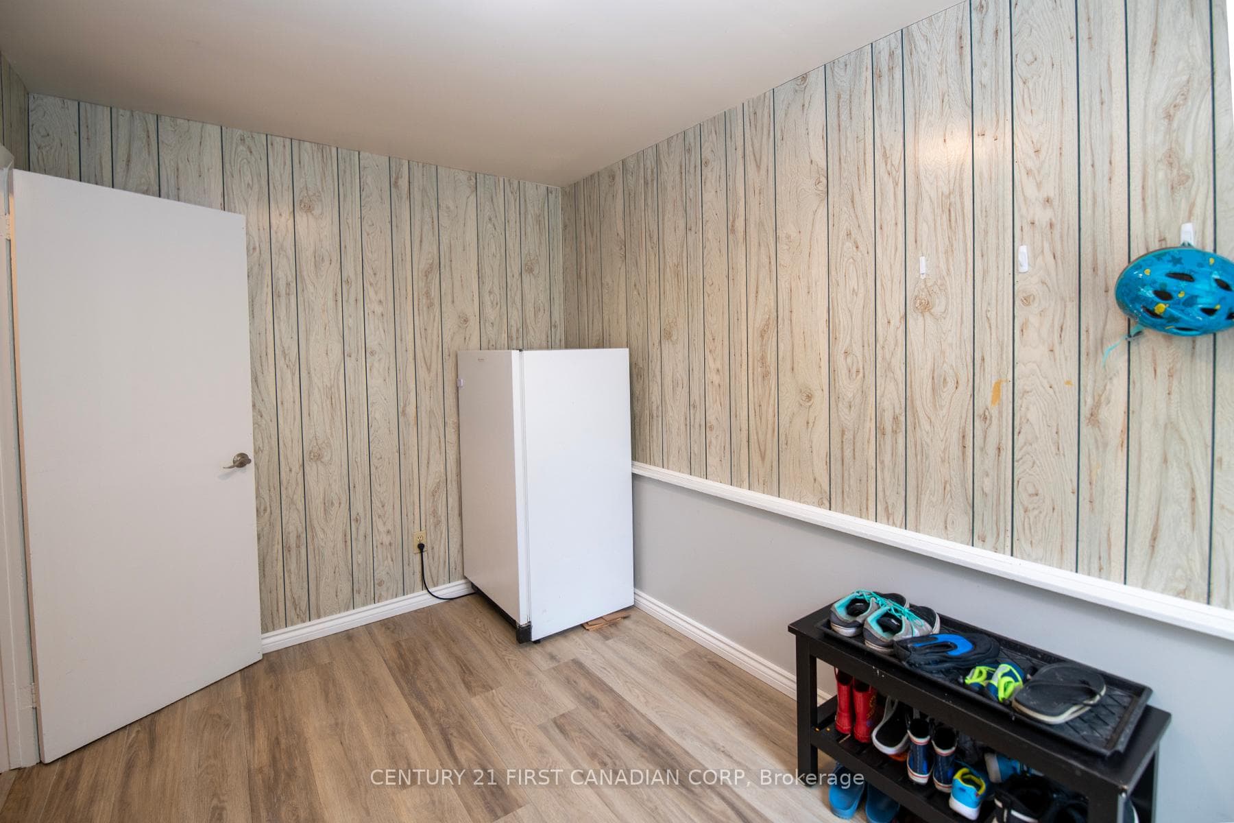 808 Dulaney Drive photo 24
