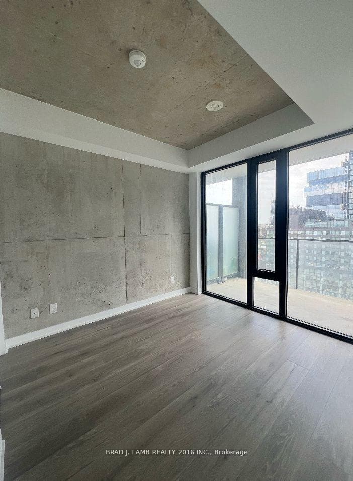 55 Ontario Street Unit 1107 photo 2