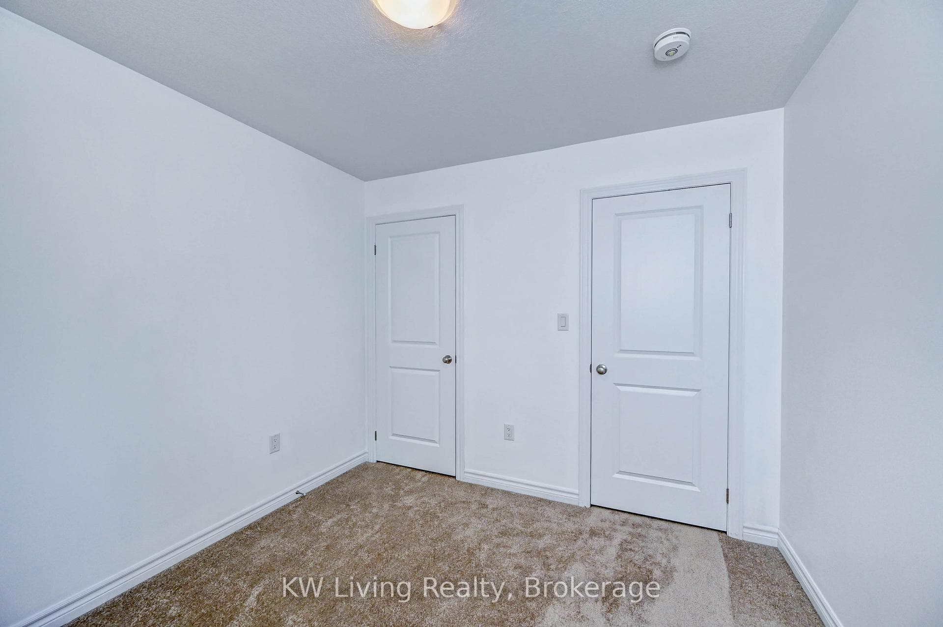 324 Equestrian Way Unit 26 photo 36