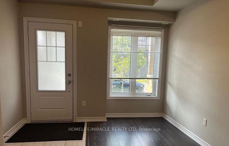 103 Frederick Wilson Avenue photo 6