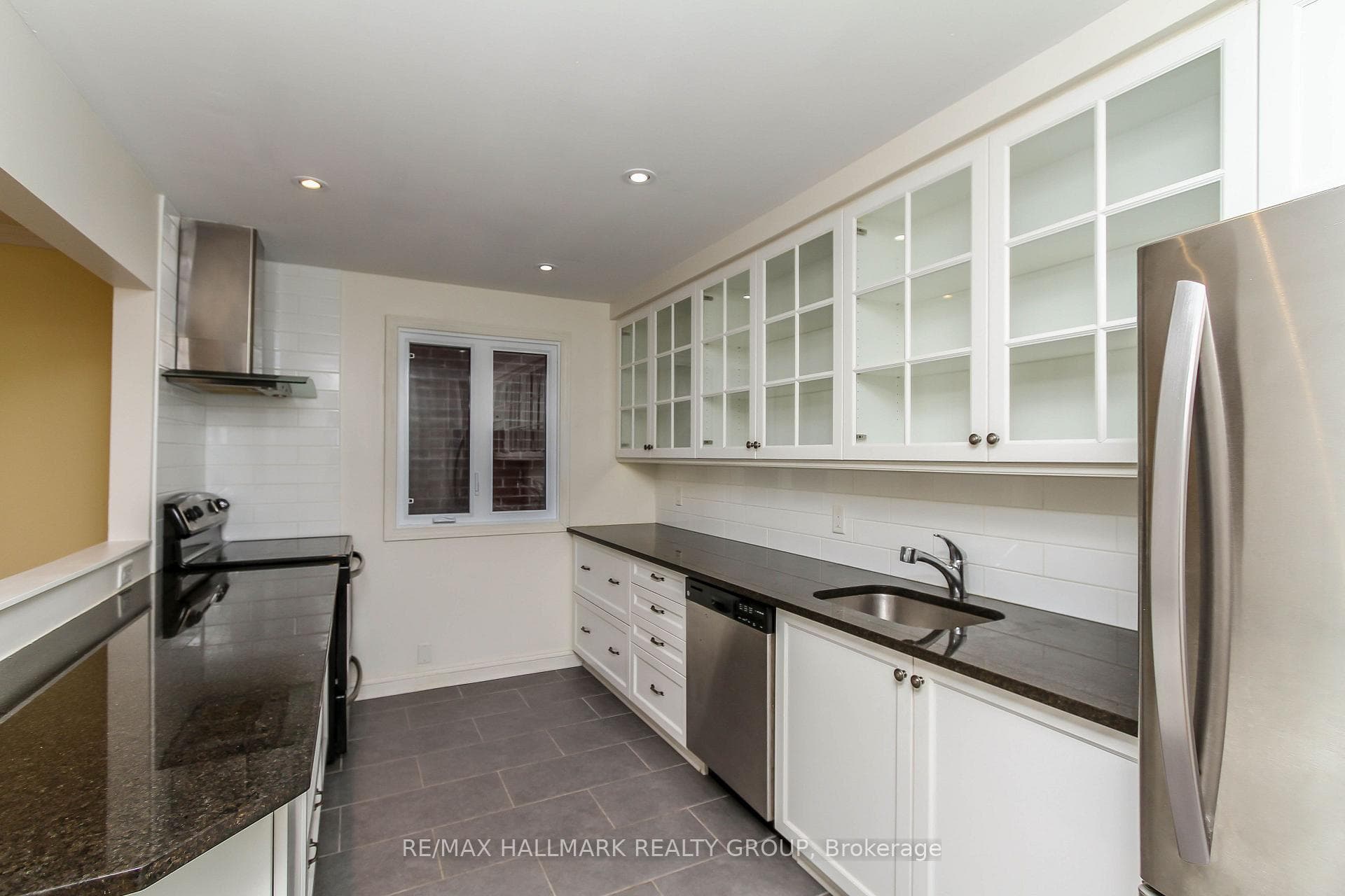 222 Bruyere Street Unit 201 photo 11