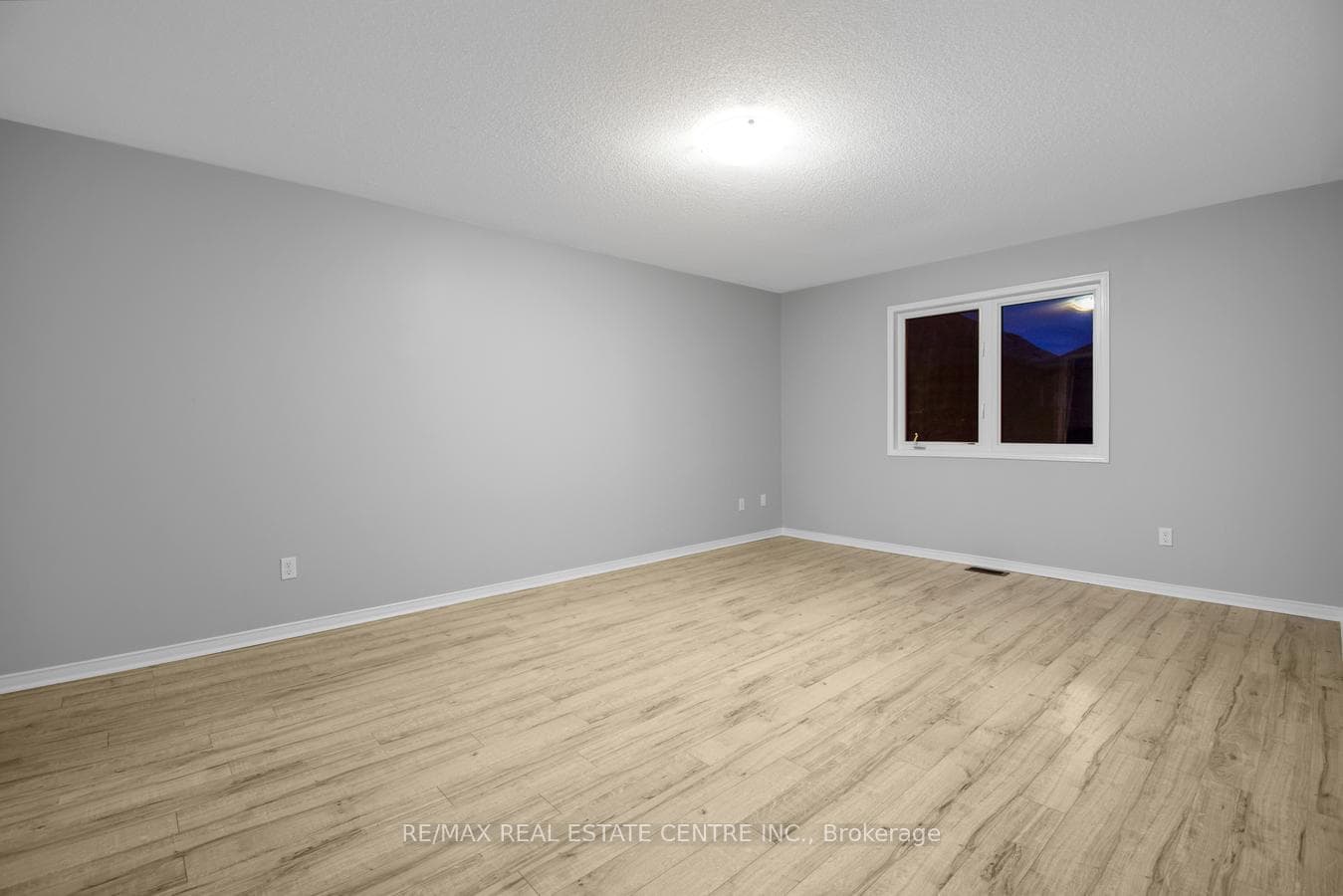 112 Commodore Drive photo 35