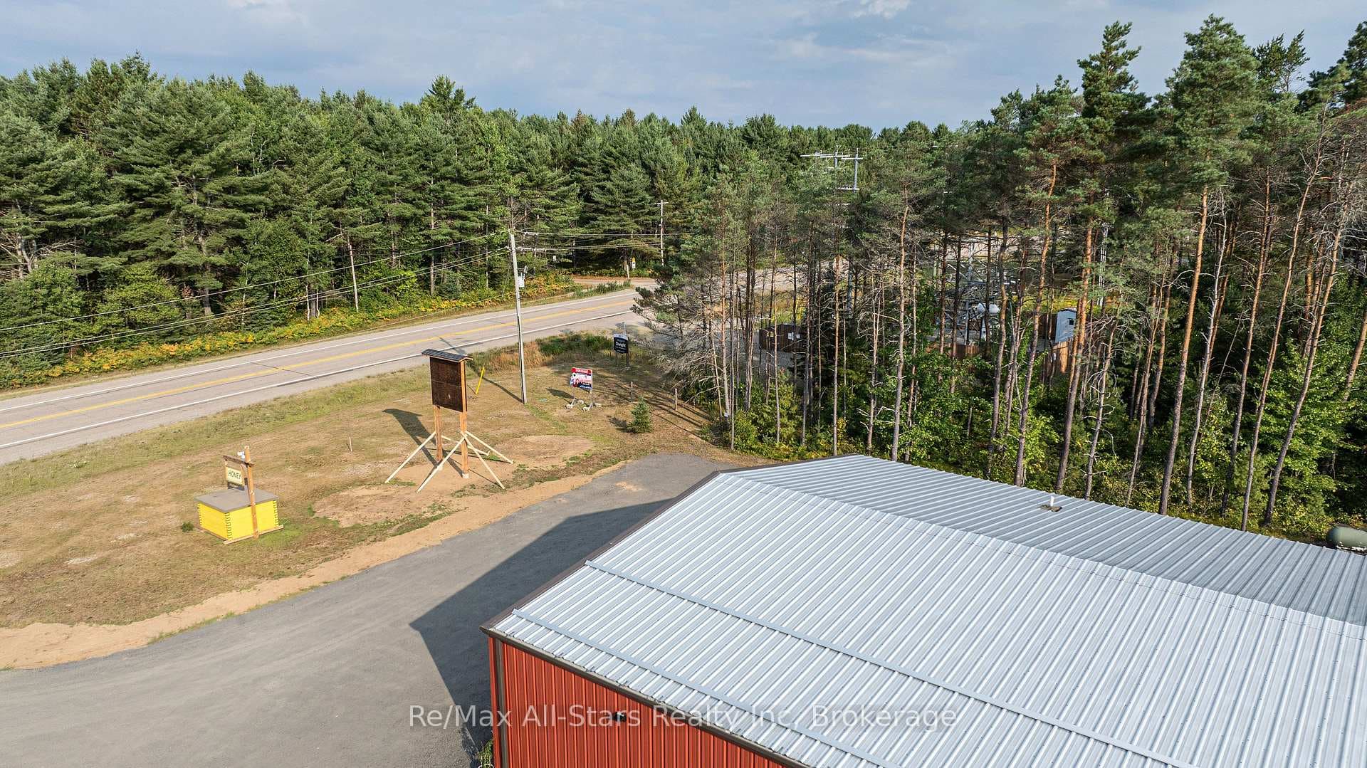 25754 35 Highway photo 4