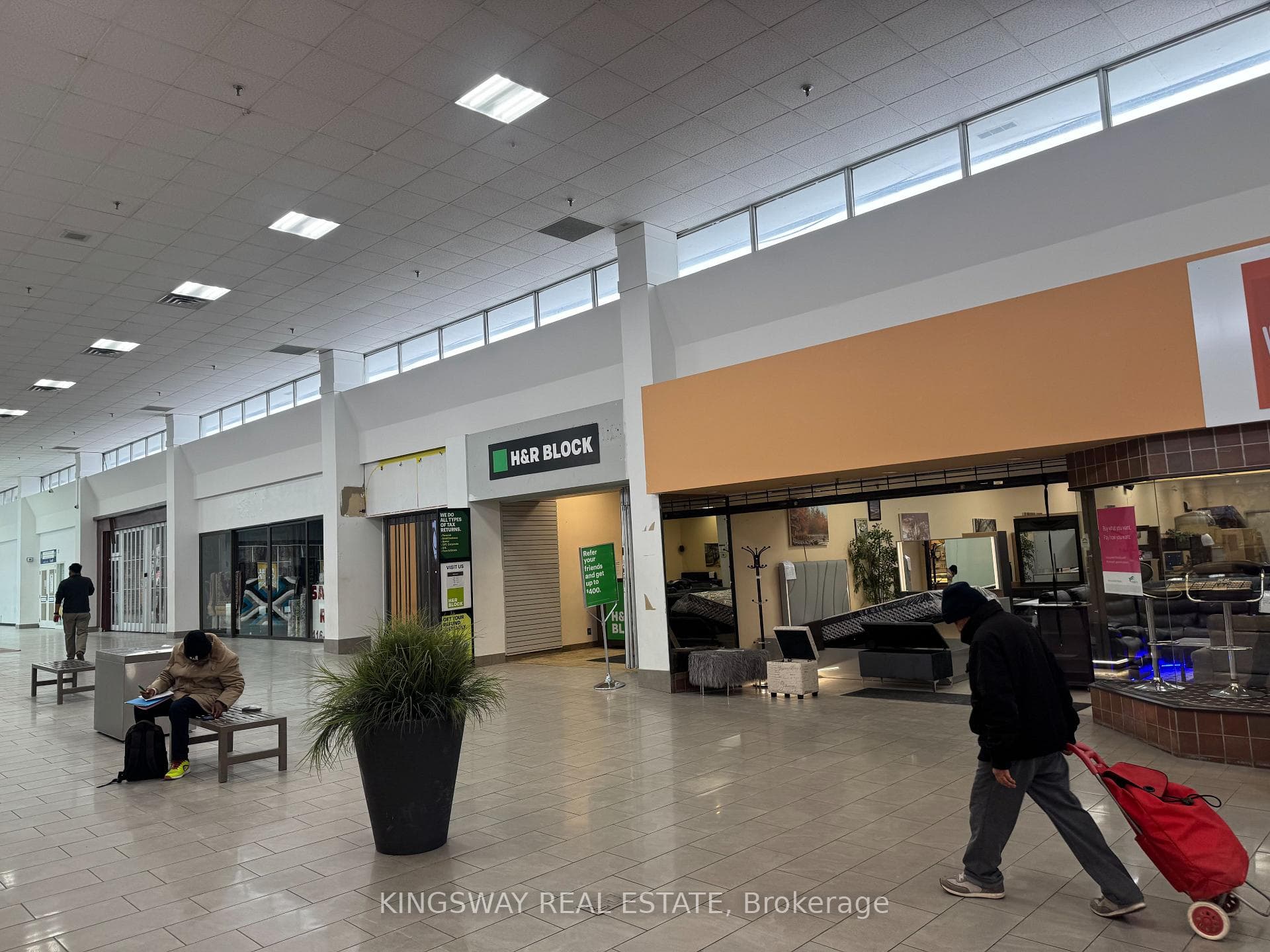 7215 Goreway Drive Unit 2A10+2A11 photo 24