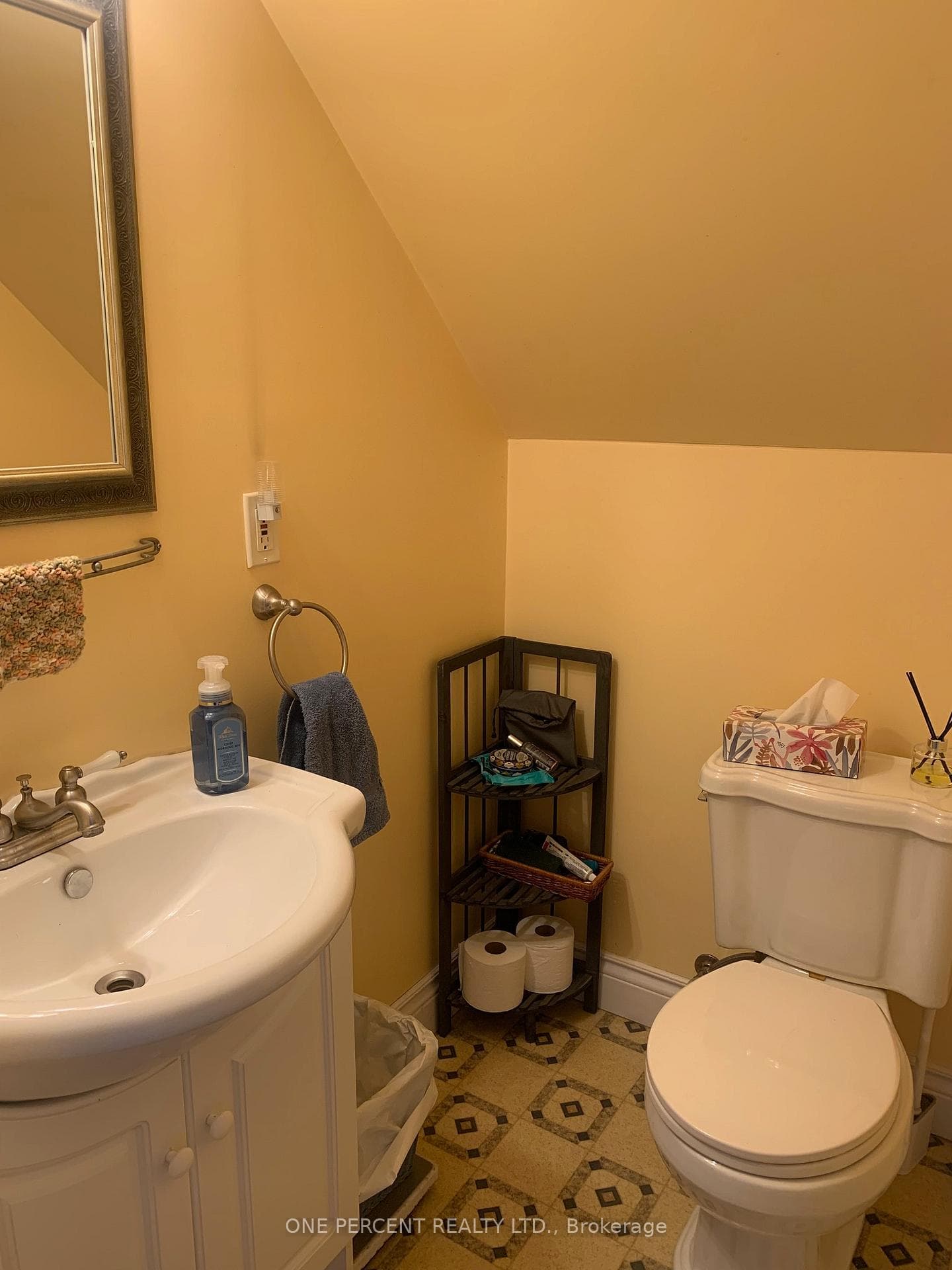 507 Brunswick Street photo 5