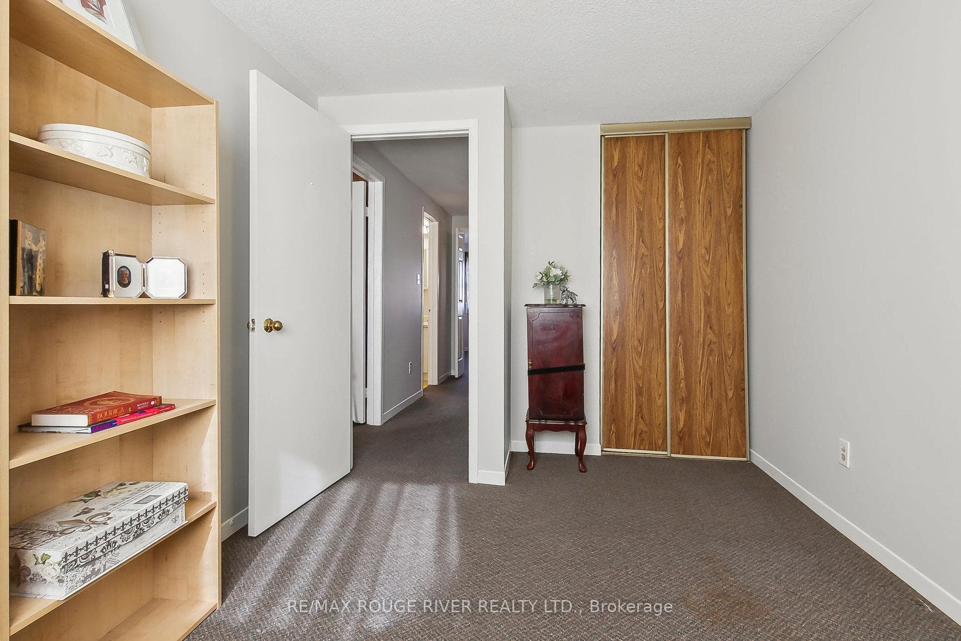 5 Carr Drive photo 23
